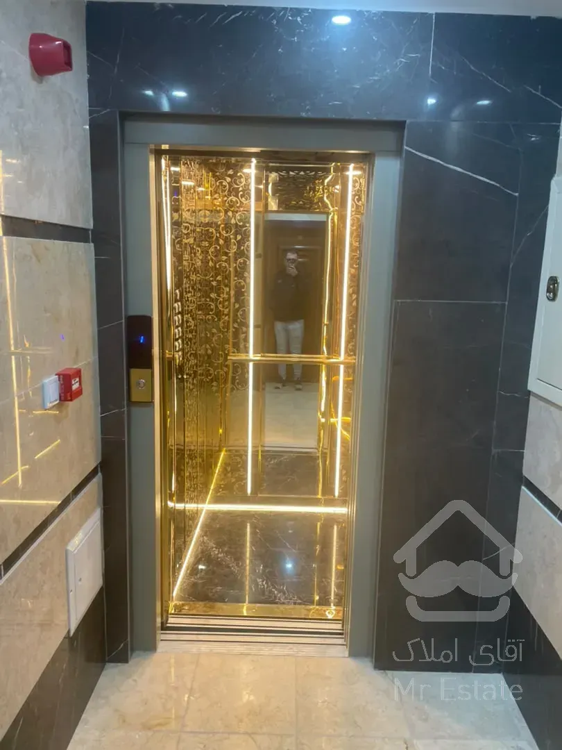 ۹۶ متر ، ۲ پارکینگ سندی باکس ، تخلیه غربیها