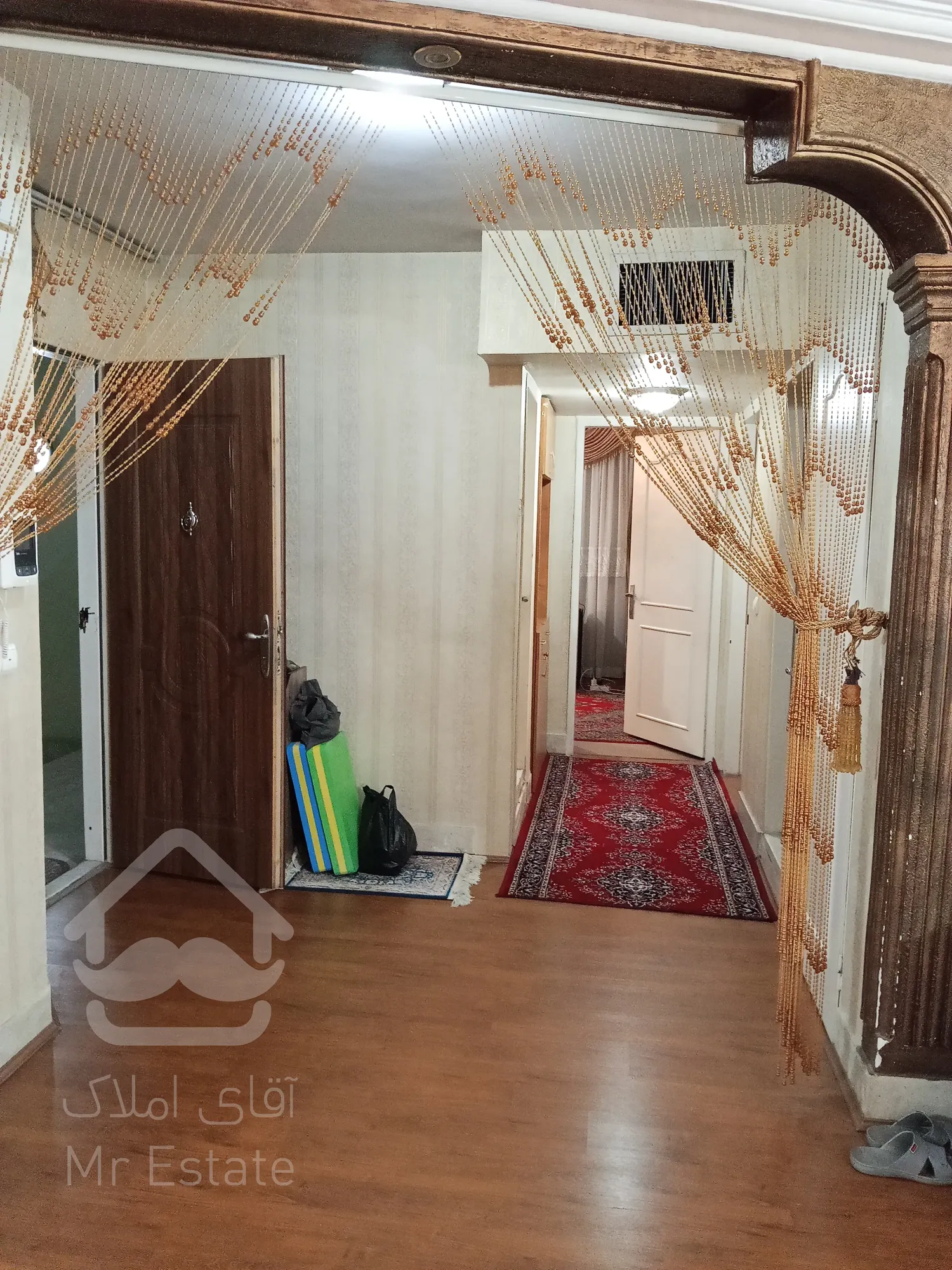 فوری/آپارتمان 131 متری/قاسم آباد(شهرک غرب)