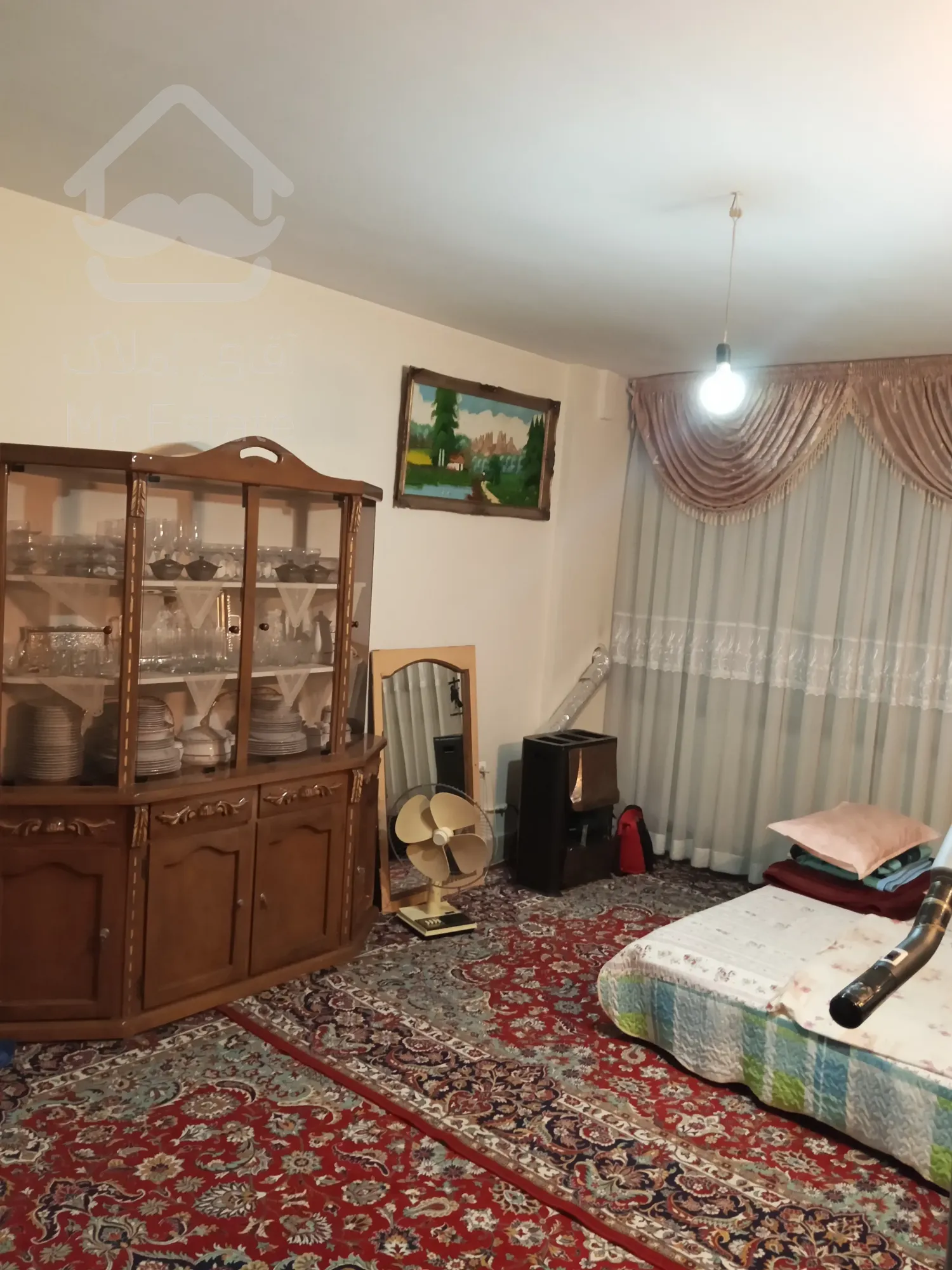 فوری/آپارتمان 131 متری/قاسم آباد(شهرک غرب)