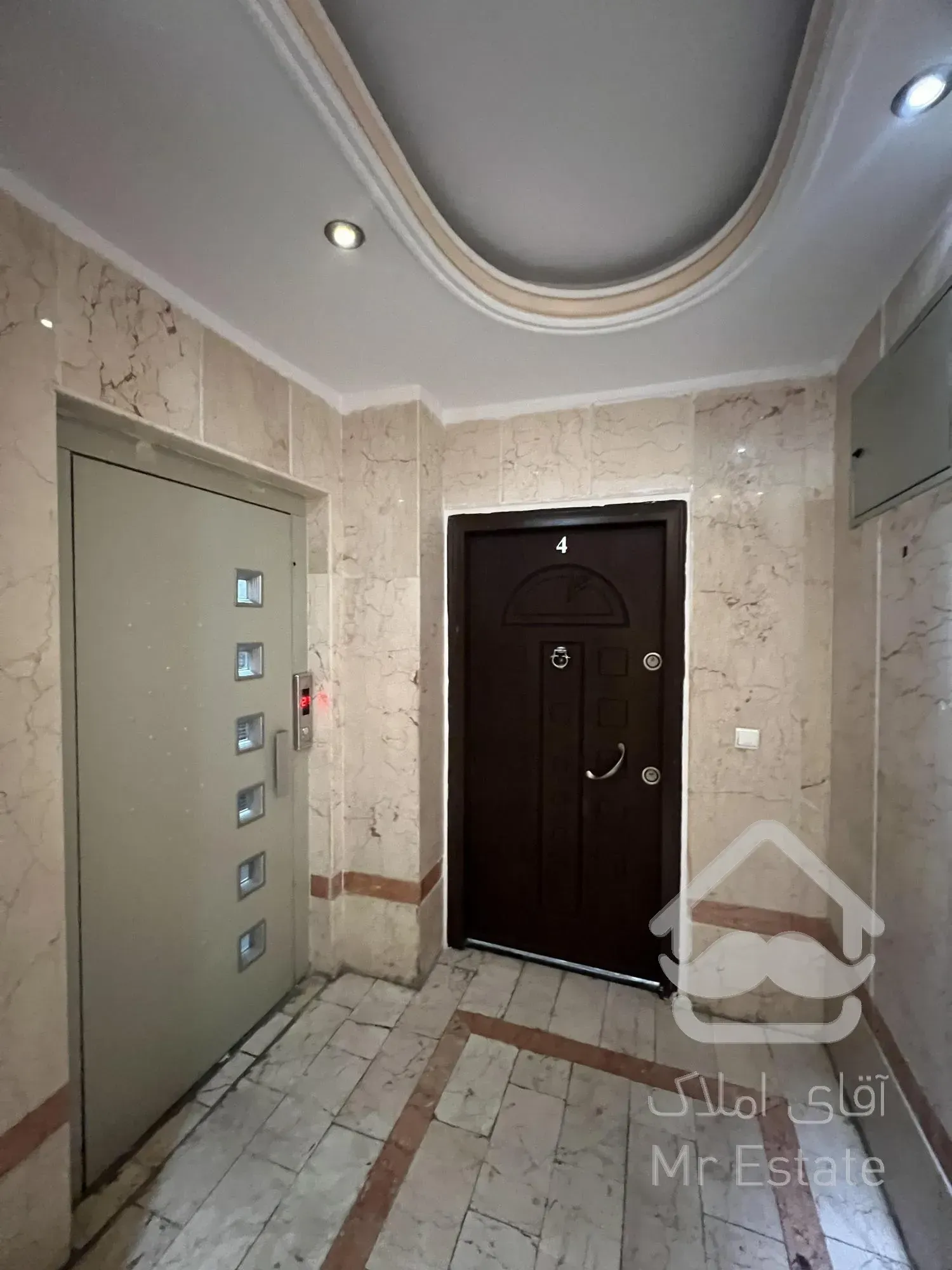 ۹۳متر شیک/ نورگیر آکواریوم/ ۲واحدی/ شهرک پاسداران