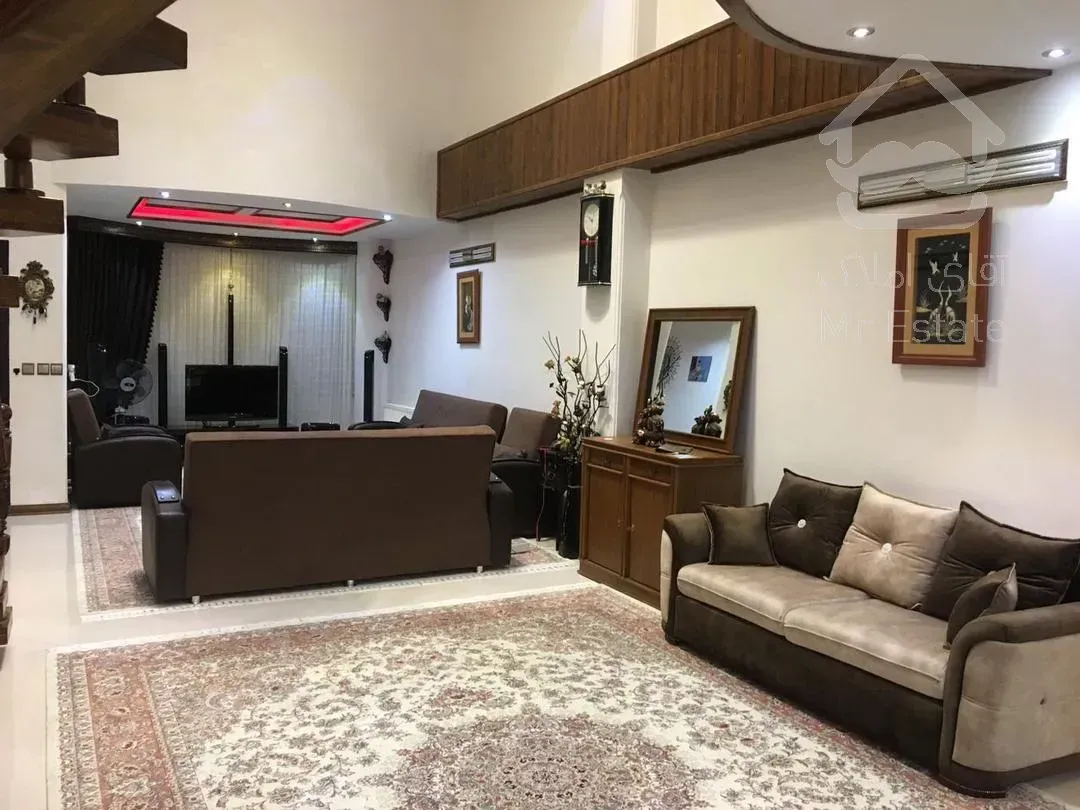 خانه ویلایی ۲ واحدی زعفرانیه