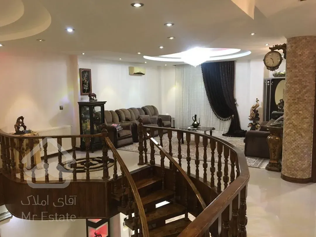 خانه ویلایی ۲ واحدی زعفرانیه