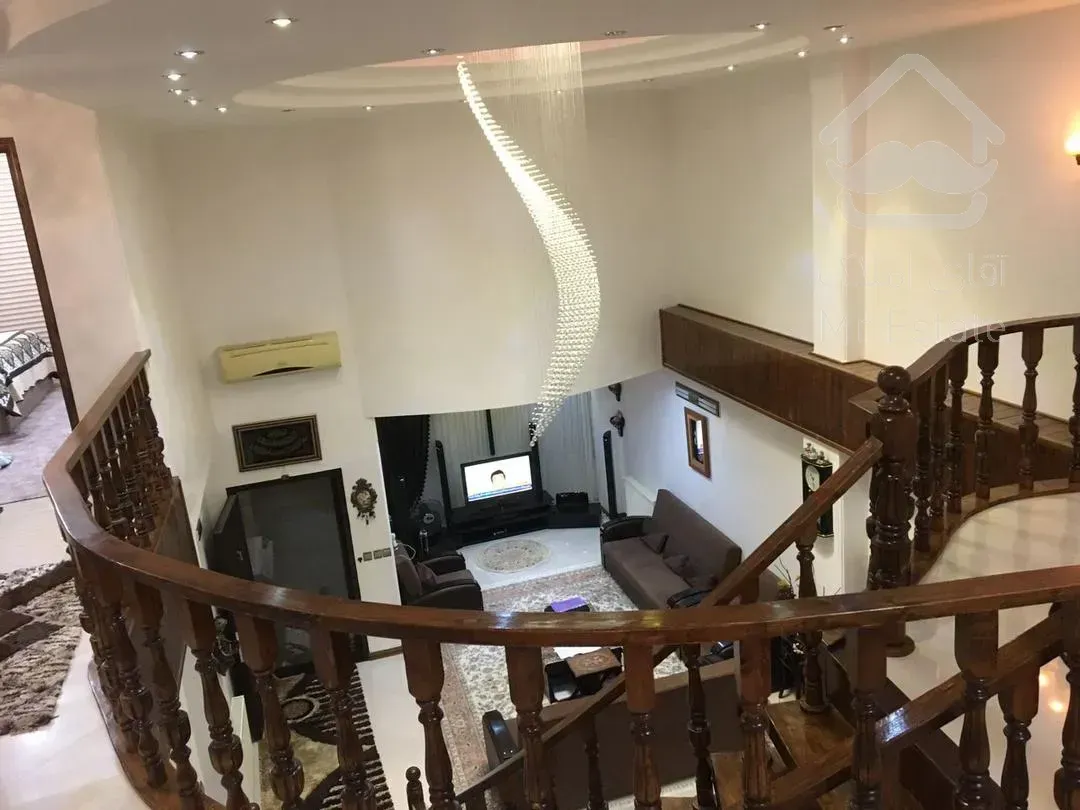 خانه ویلایی ۲ واحدی زعفرانیه