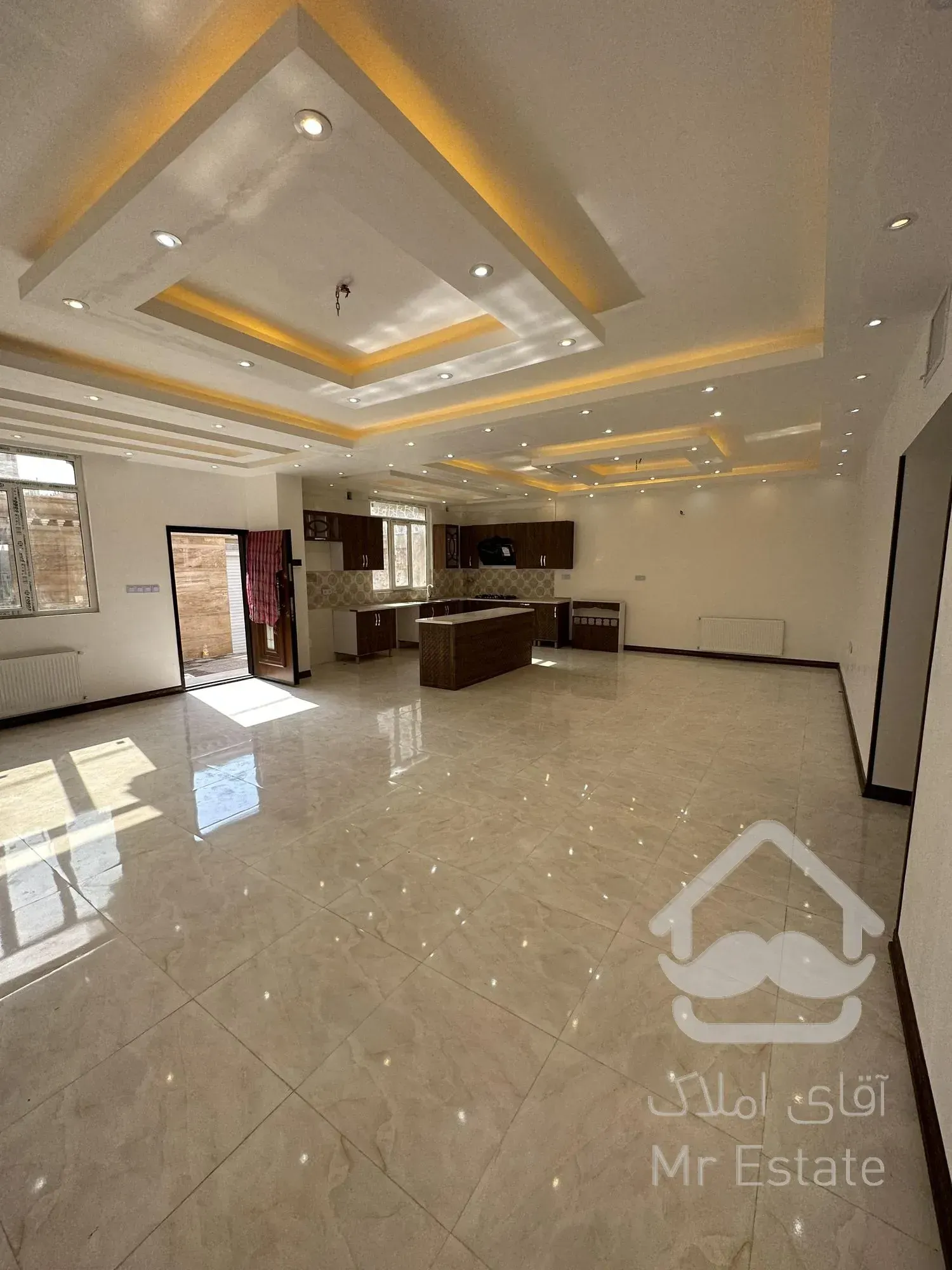 ویلایی نوساز ۳ خواب