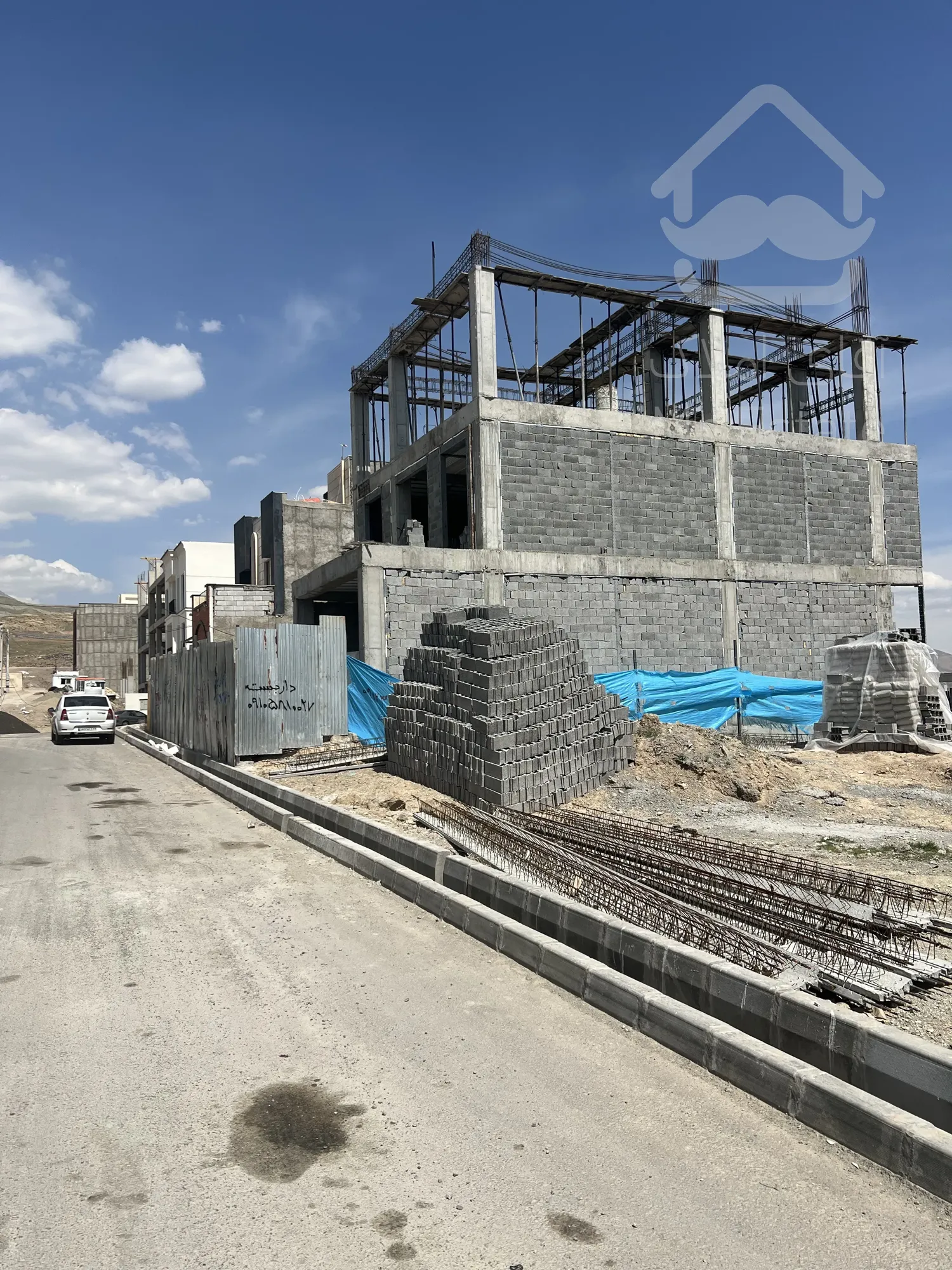 پردیس فاز4محله4پیش فروش شخصی ویلایی140متری