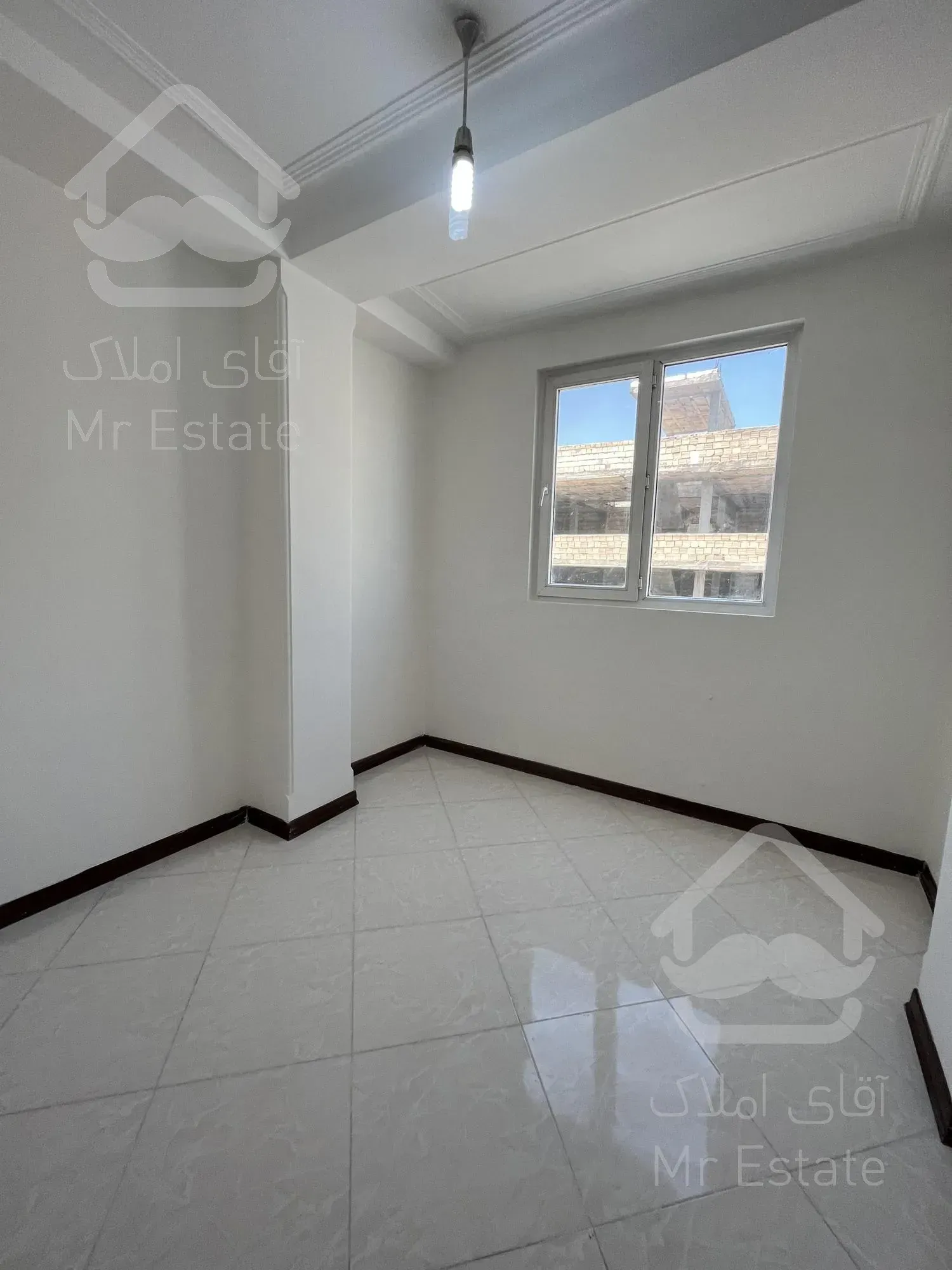 آپارتمان ۸۳ متری نوساز