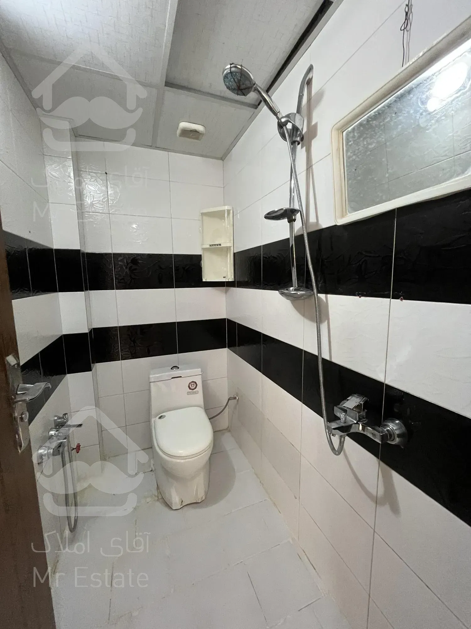 آپارتمان ۸۳ متری نوساز