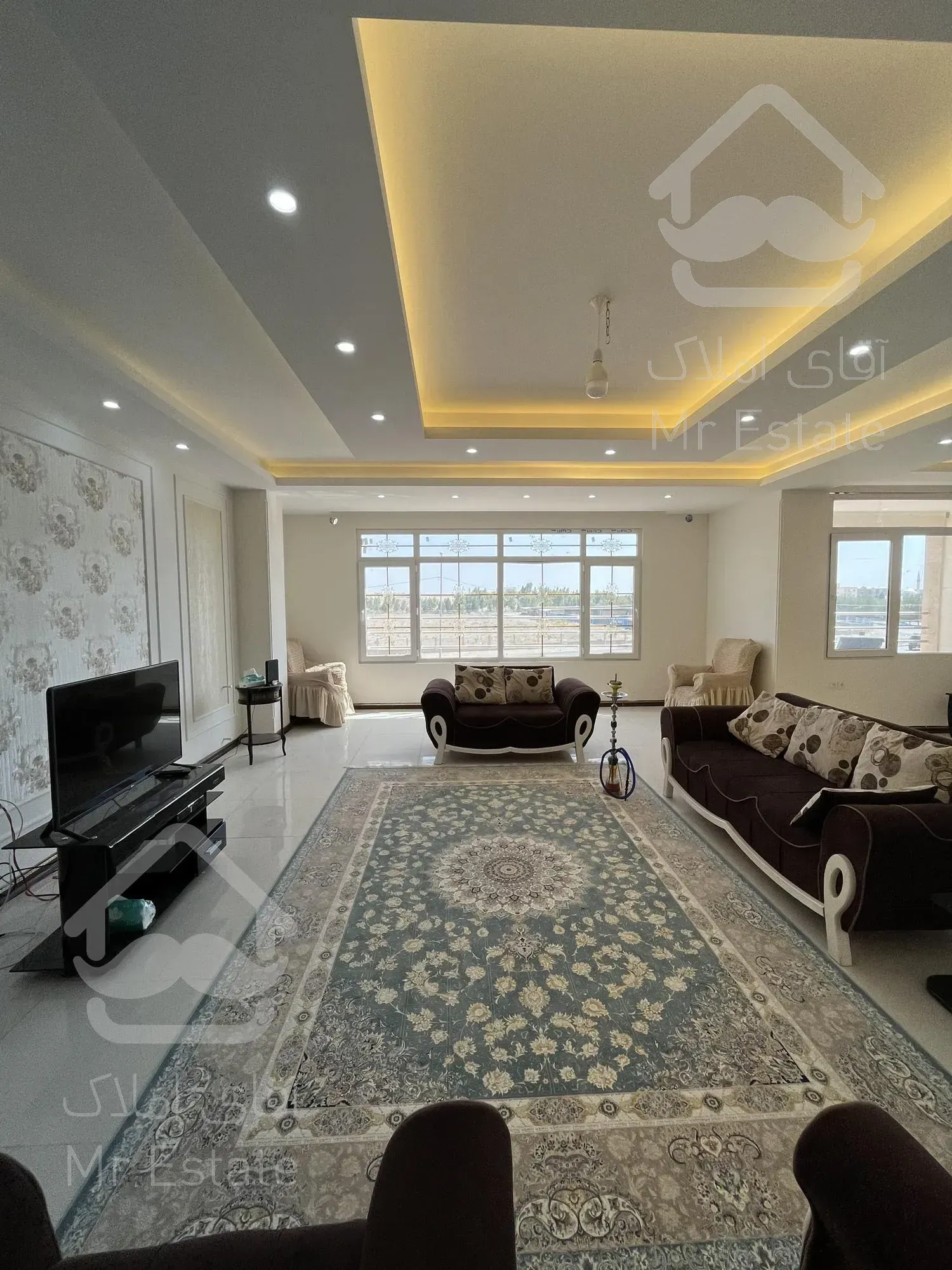 آپارتمان۱۳۰ متری نوساز