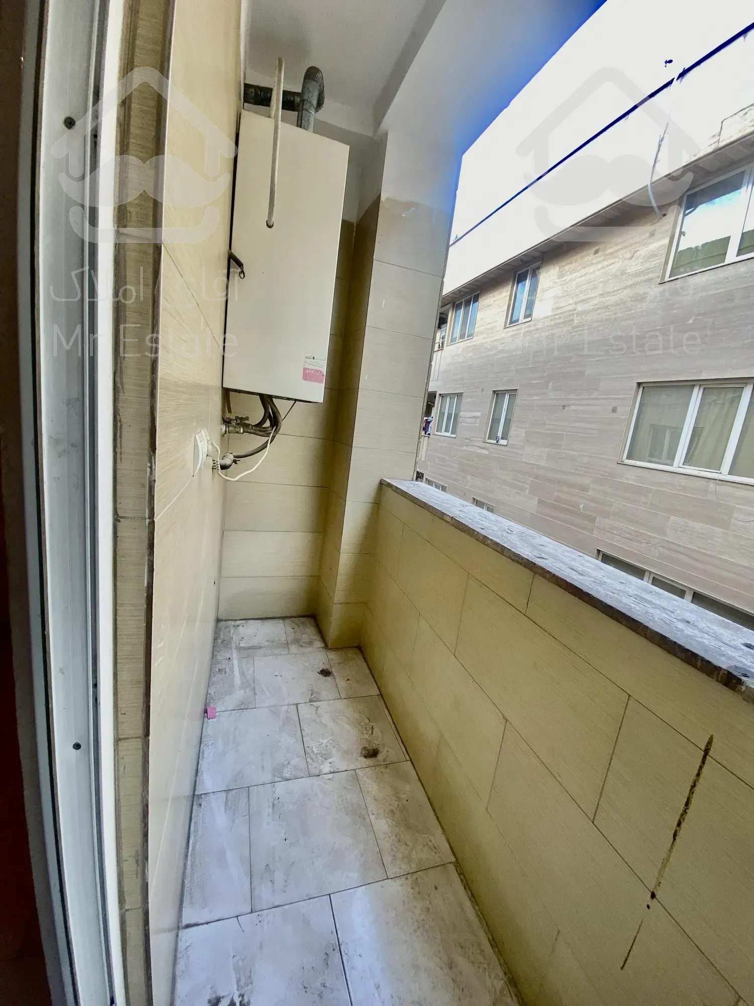 60متر فول امکانات