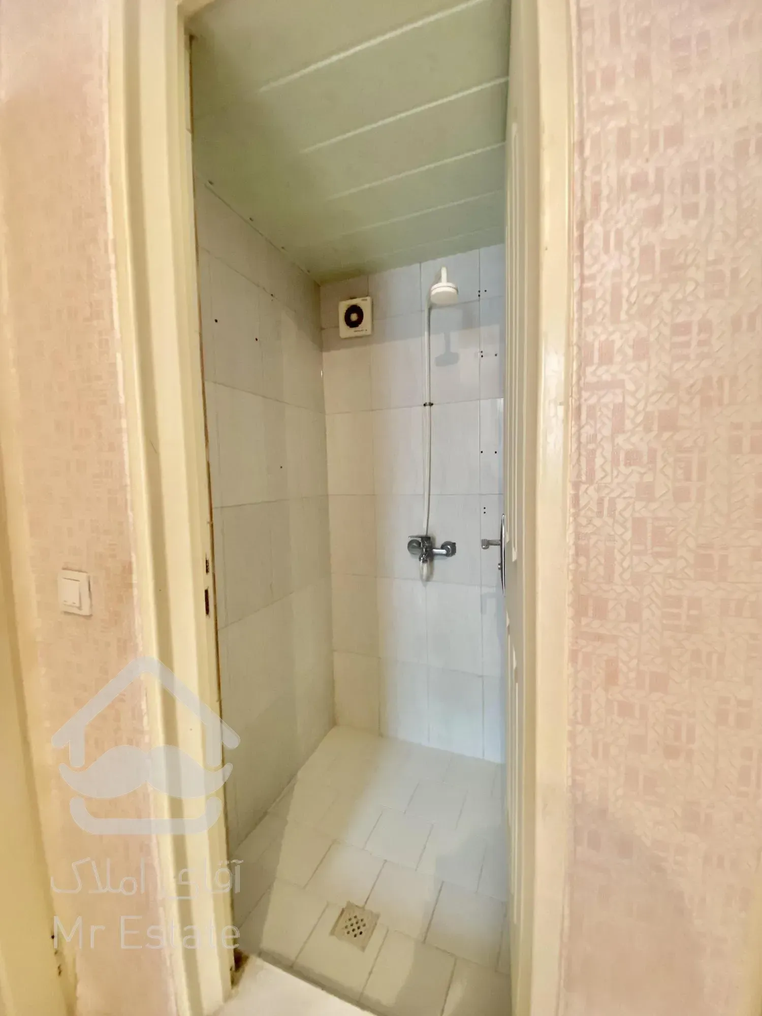 60متر فول امکانات