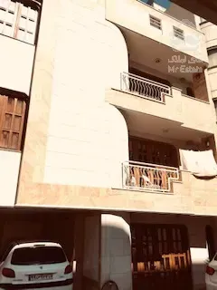 رهن آپارتمان درحدصفر160متر خ خادمی