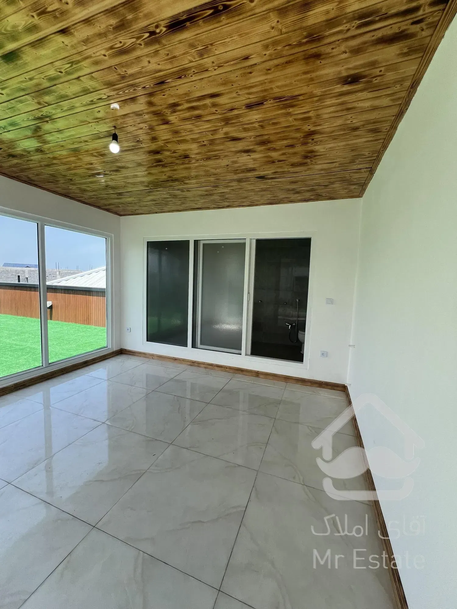 ویلا فلت روف دار