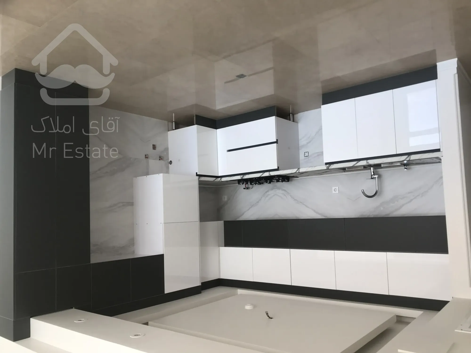 مرزداران خ ایثار 95 متر نوساز فول رهن و اجاره