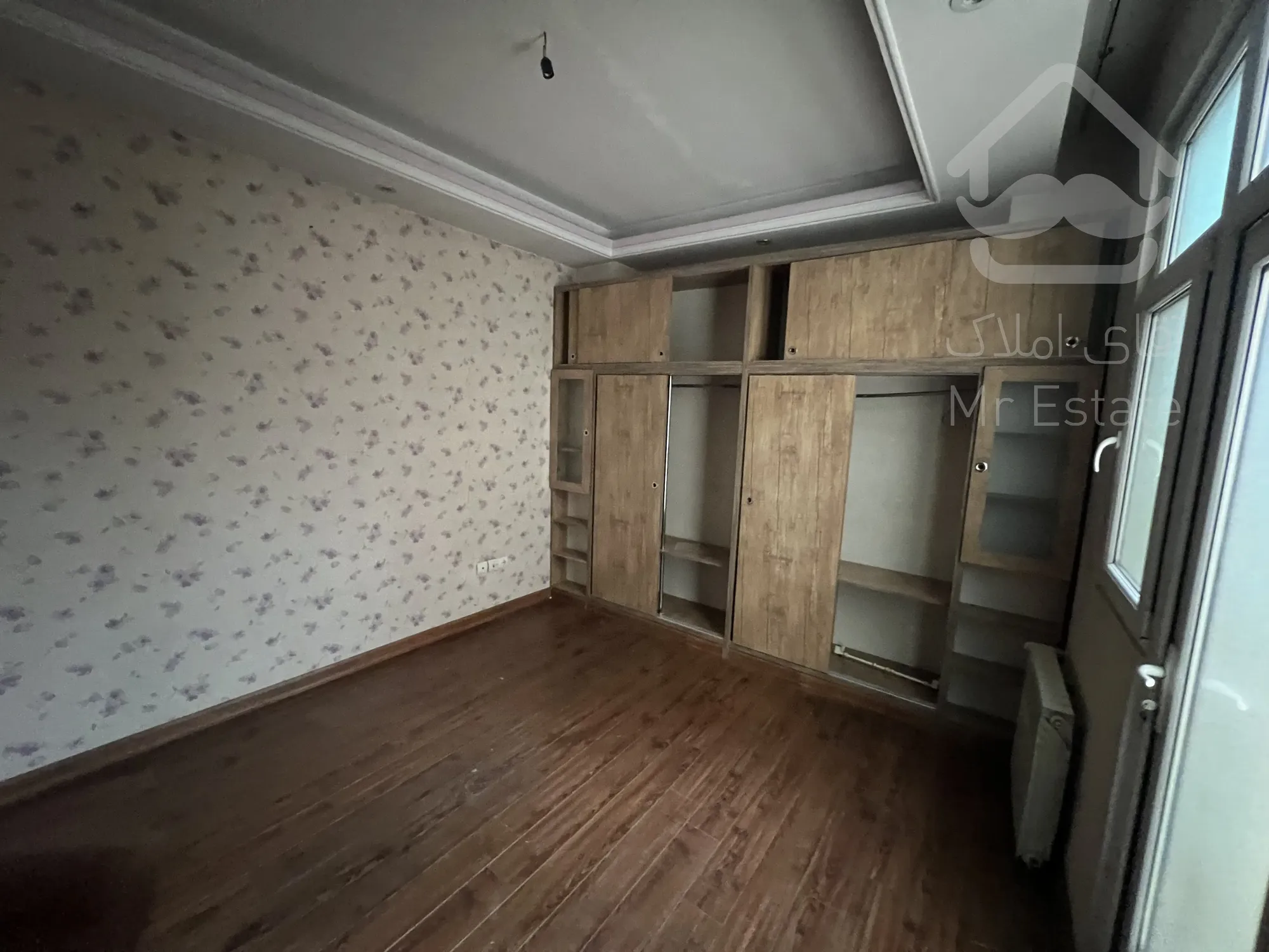 اجاره مسکونی ۹۰ متری بلوار فردوس گلستان جنوبی