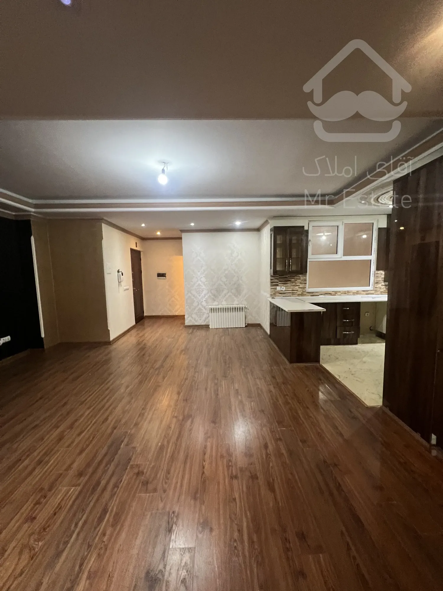 اجاره مسکونی ۹۰ متری بلوار فردوس گلستان جنوبی