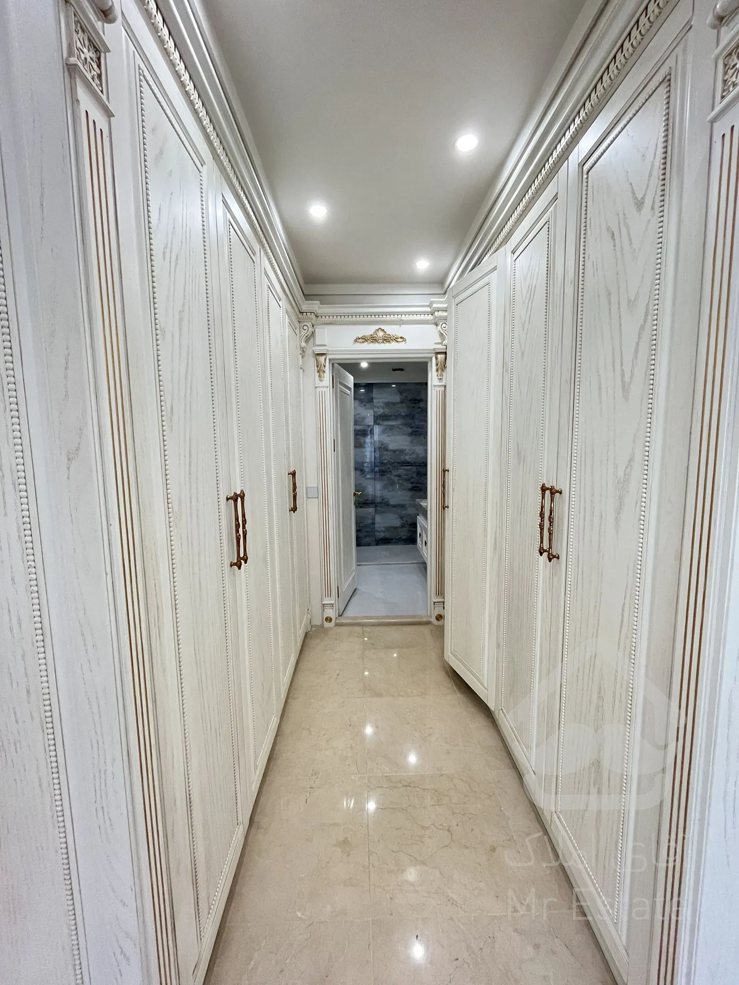 اجاره 220 متر