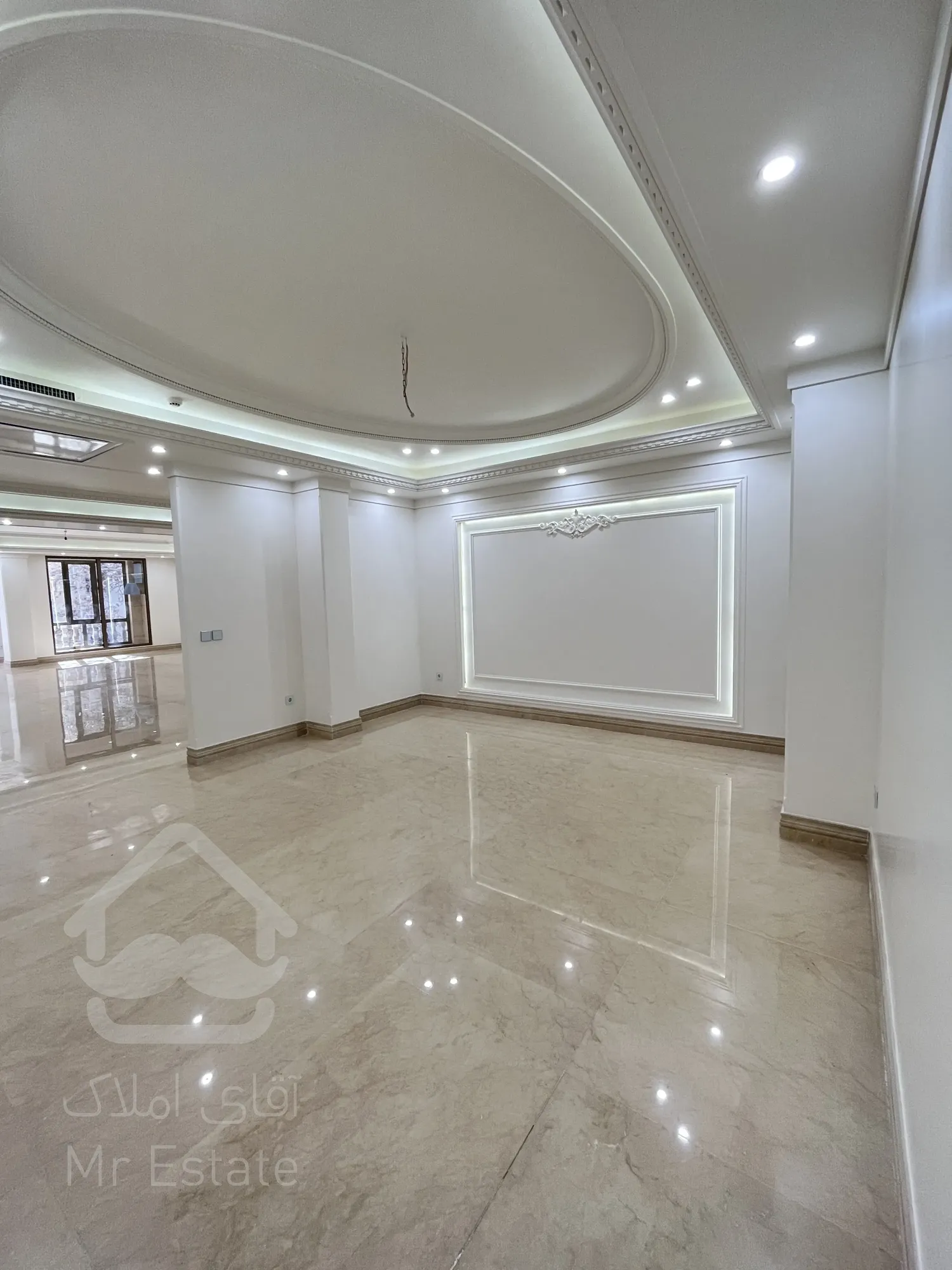 اجاره 220 متر