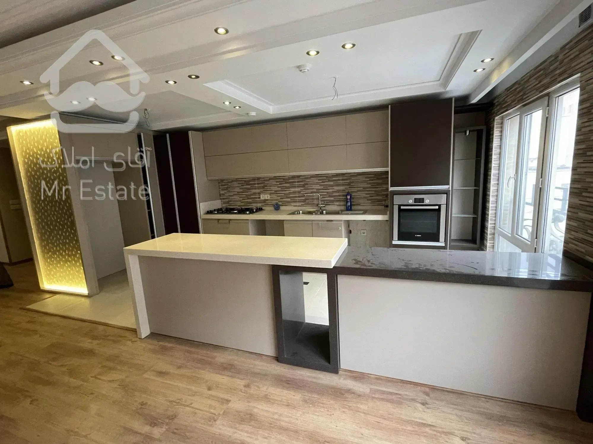 ۱۳۸متر شهرک غرب ۲پارکینگ