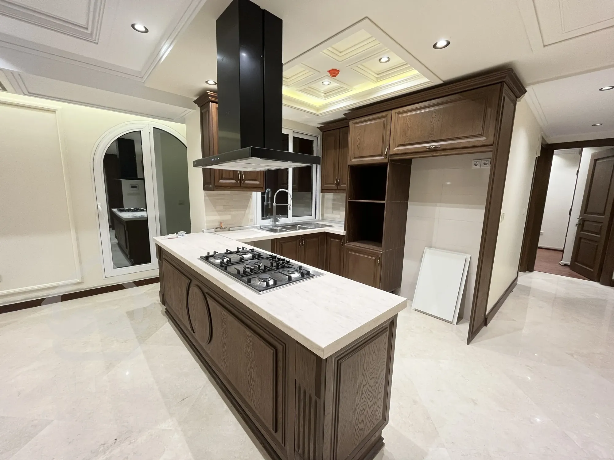 اجاره 220 متر