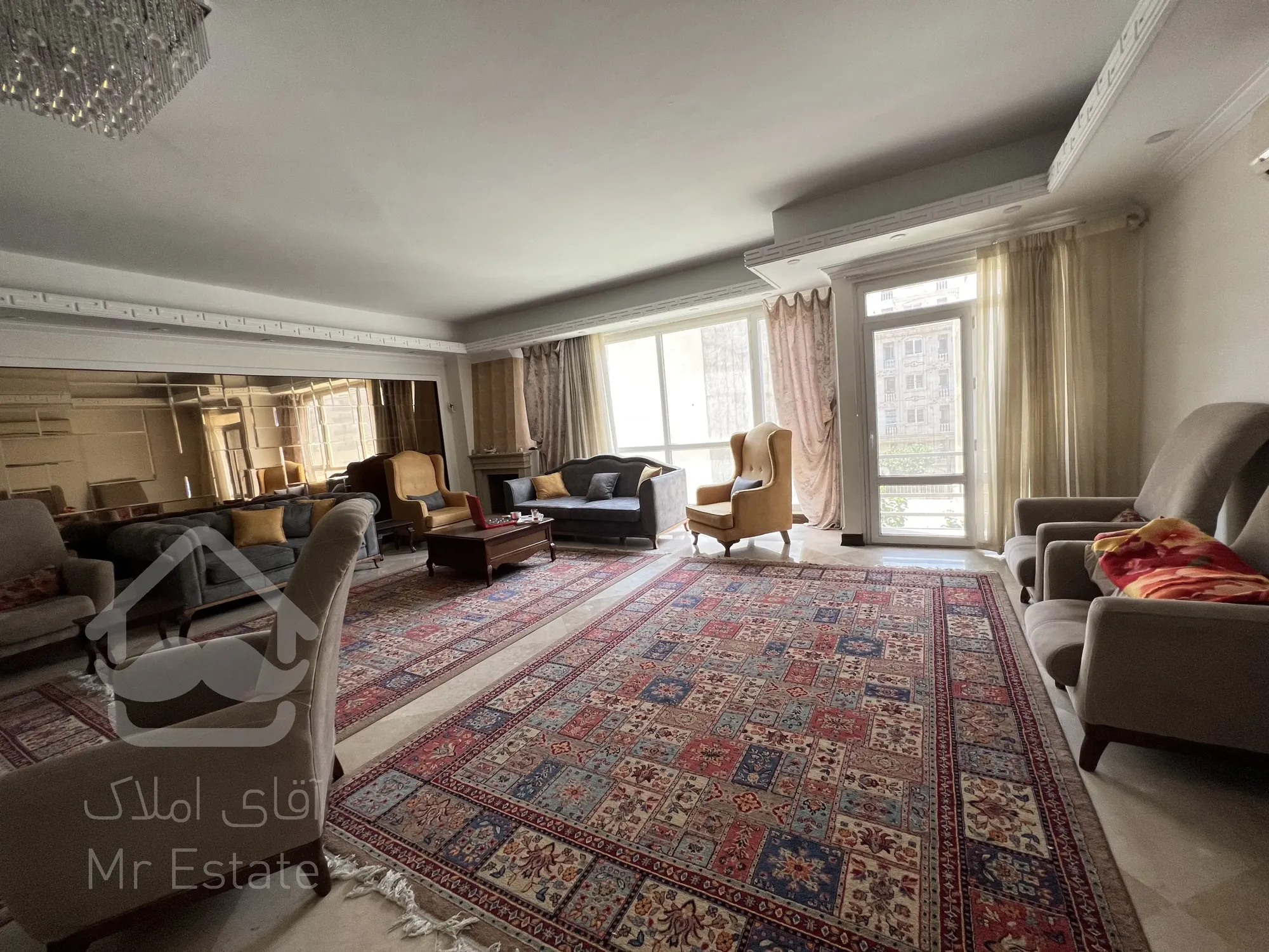 فروش آپارتمان ۱۳۷متری *پنجره قدی* در سازمان برنامه