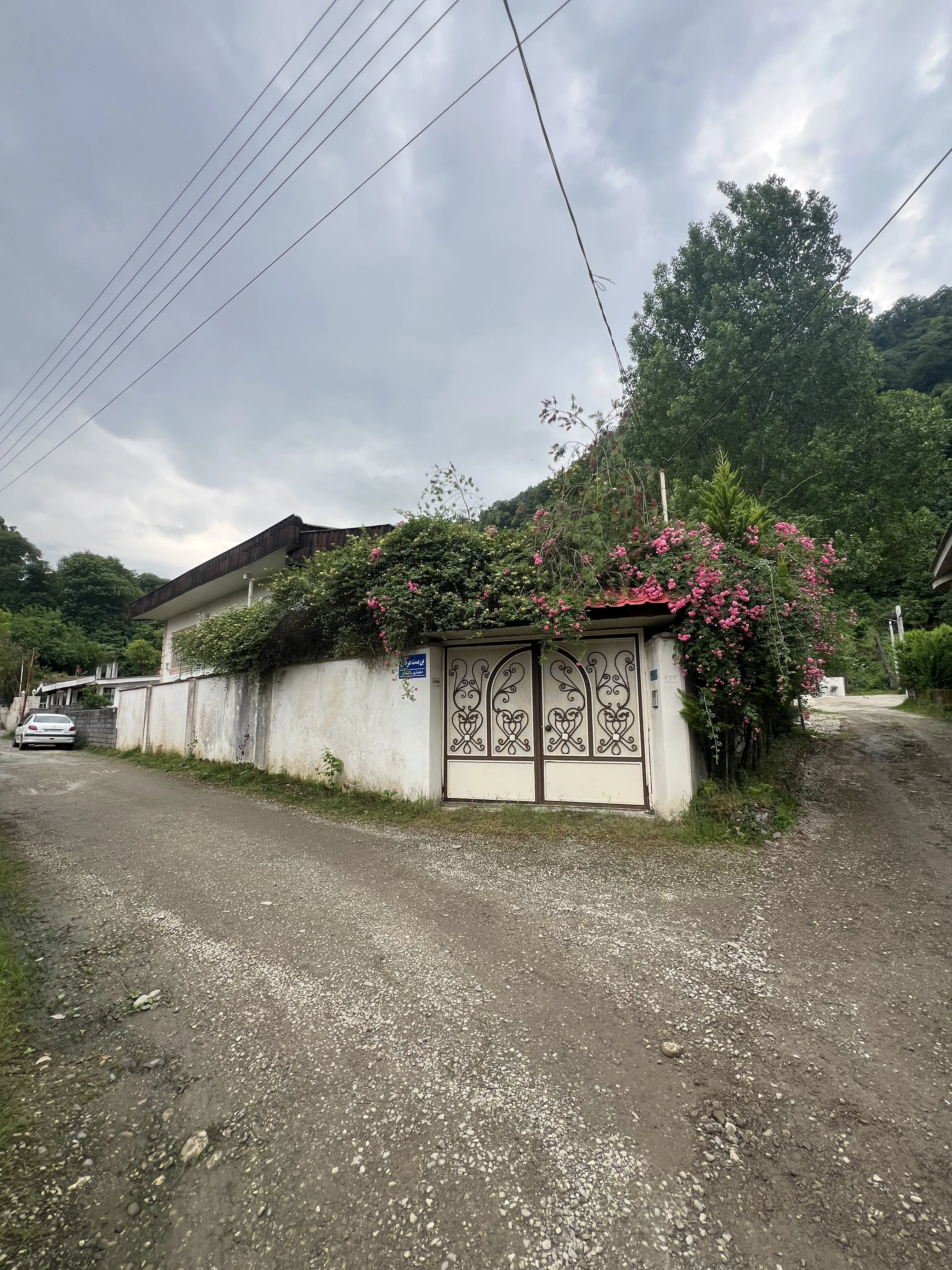 فروش ویلا باغ فلت دوخواب ۱۲۰متری جنگلی در کلارآباد مازندران