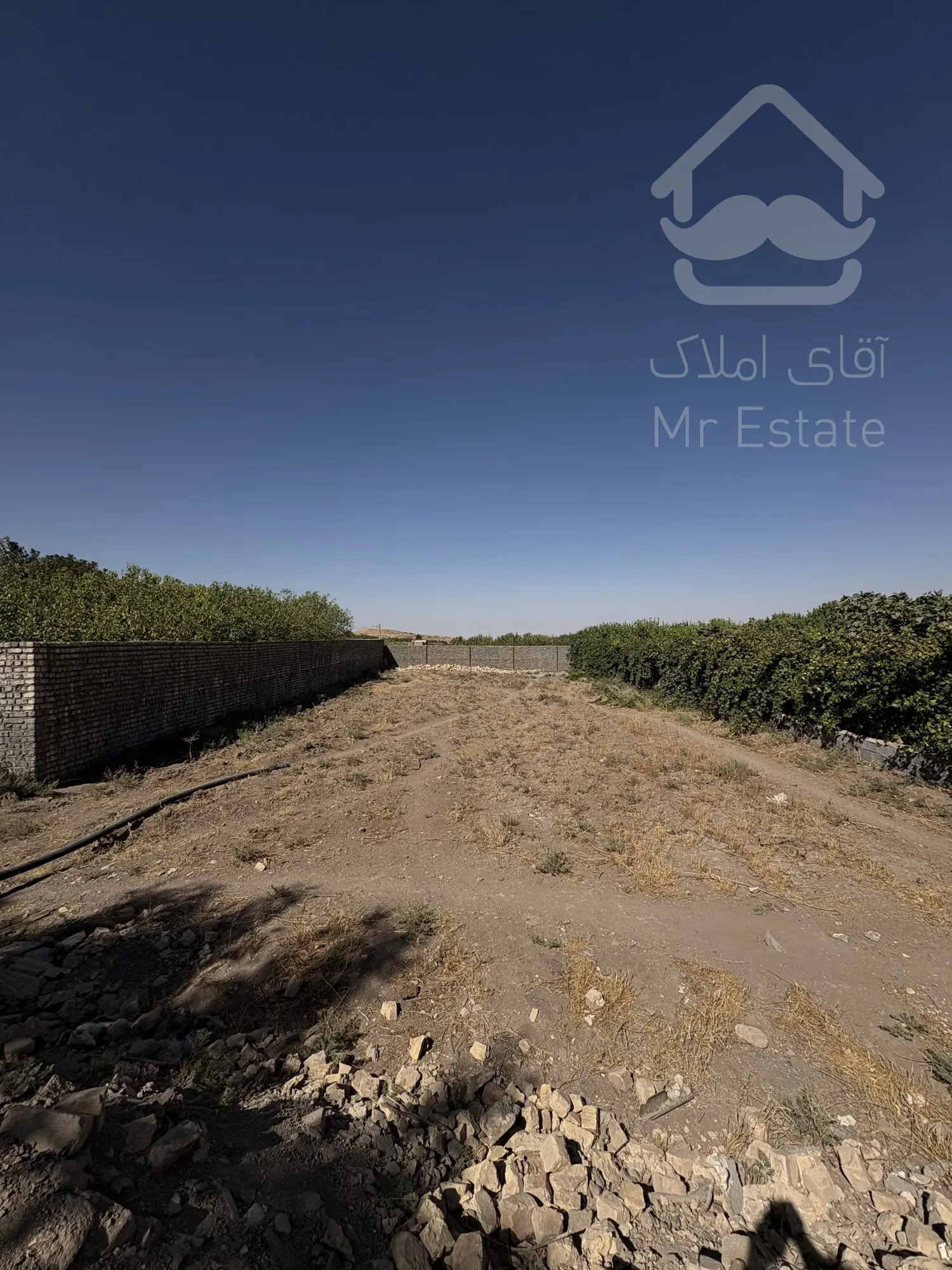 فروش و معاوضه زمین ۸۵۷ متری روستای سیرو ، کهک