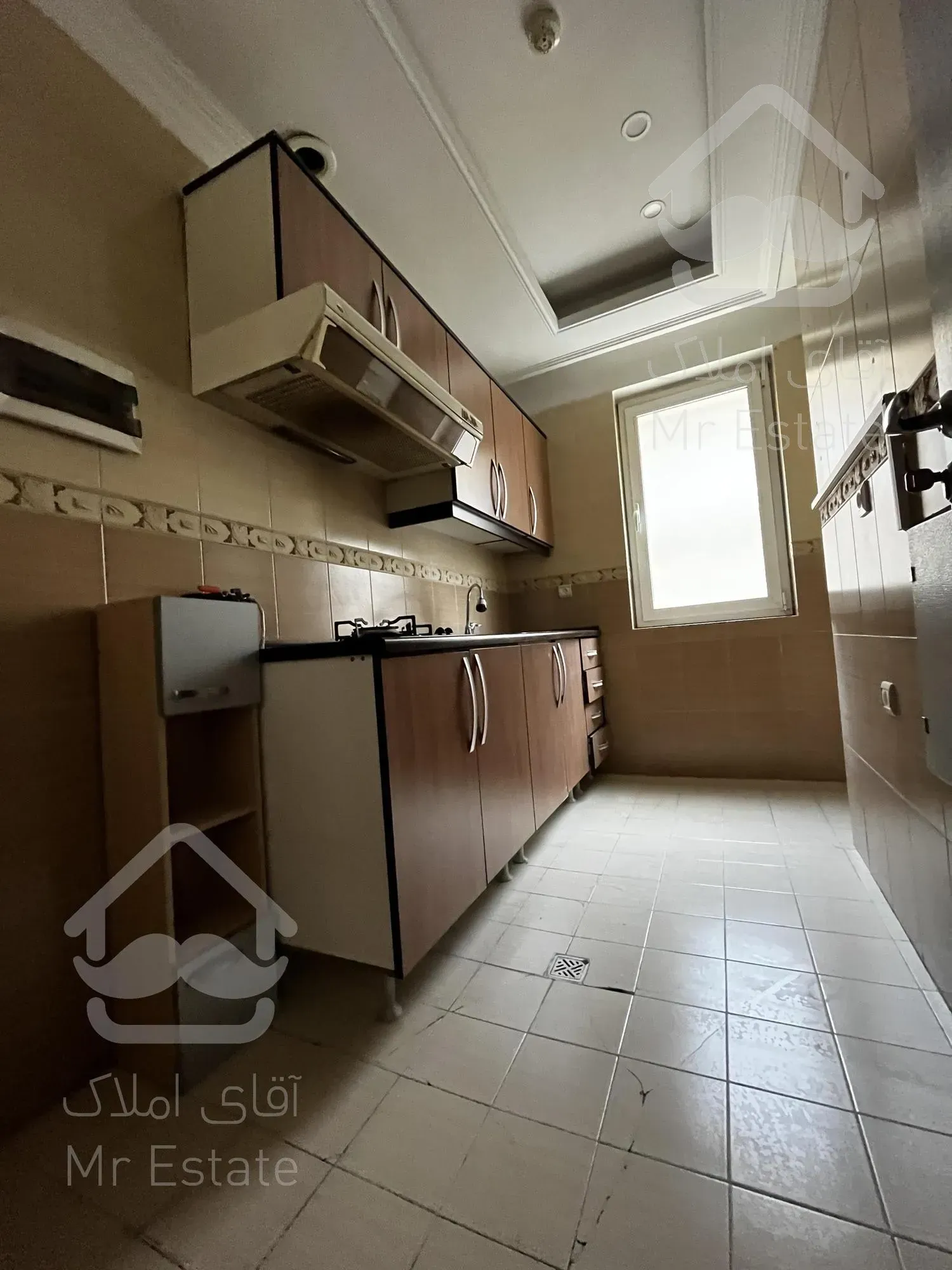 ۹۵ متر موقعیت اداری-نیاوران-محدوده یاسر