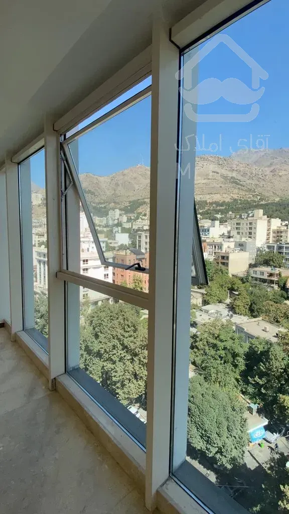 ۸۵ متر اداری نیاوران / ۶ ساله / دسترسی بی نظیر