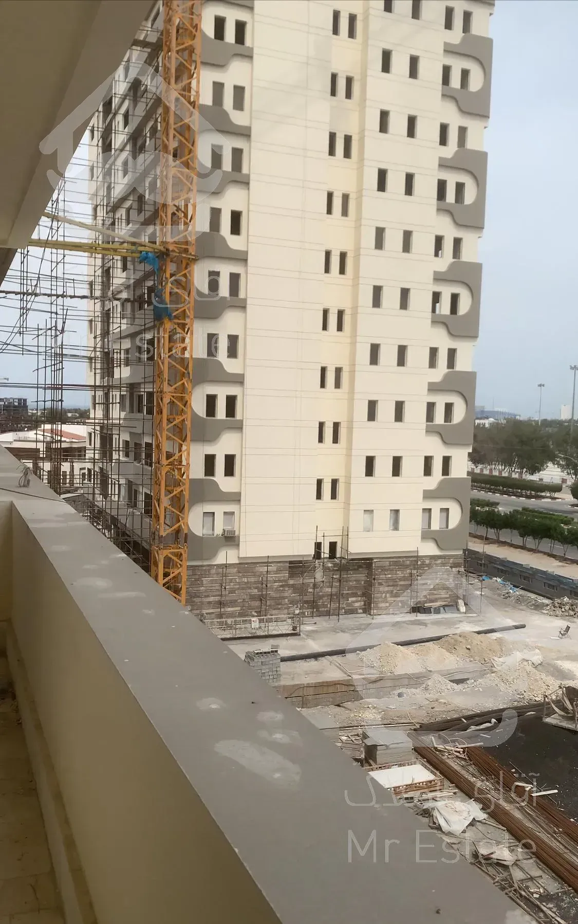 ۱۴۰ متر سه خواب برج عدنان سرمایه گذاری