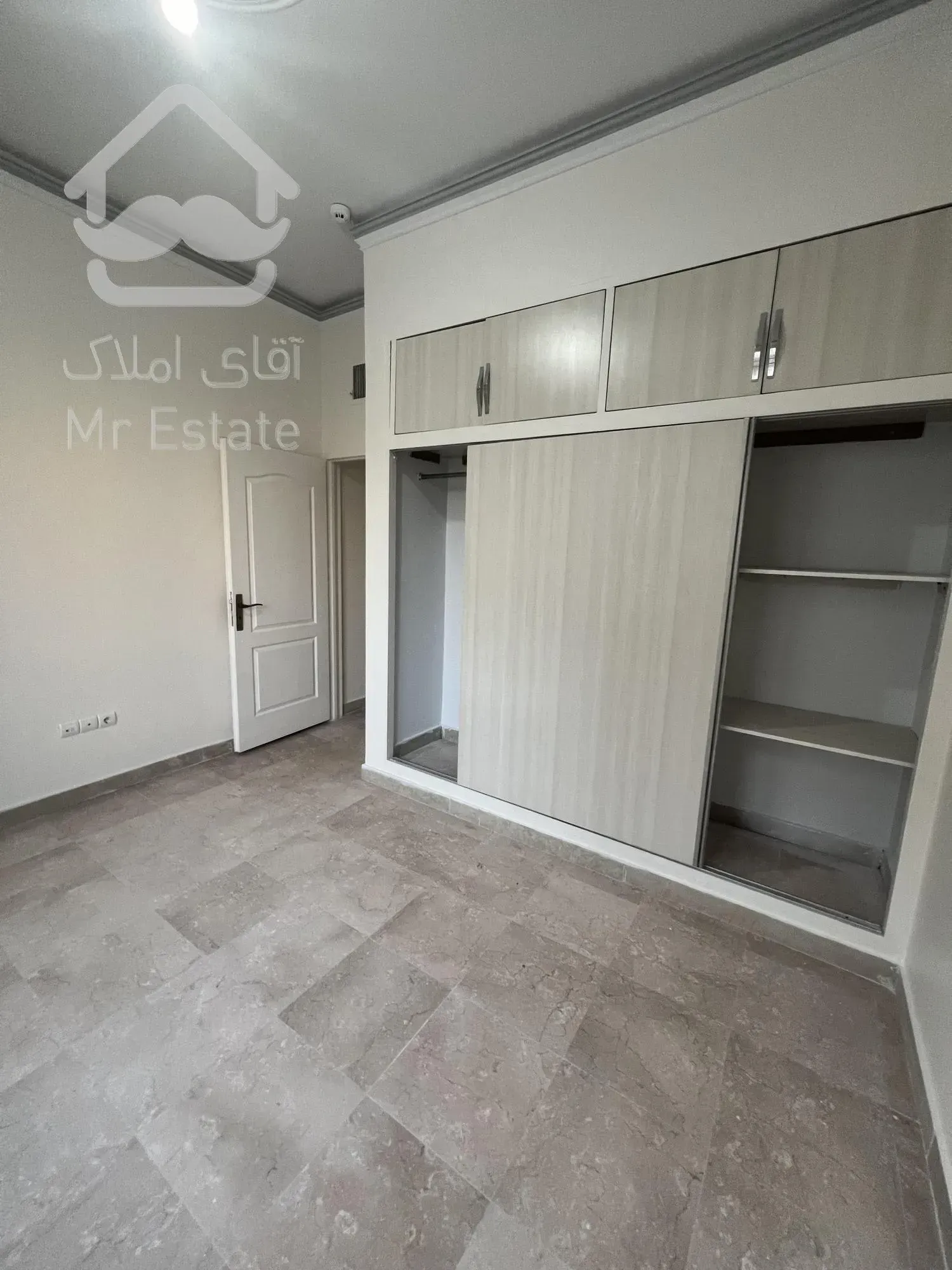 فروش اپارتمان ۱۳۰ متری / ۲ خواب / شهرک راه اهن