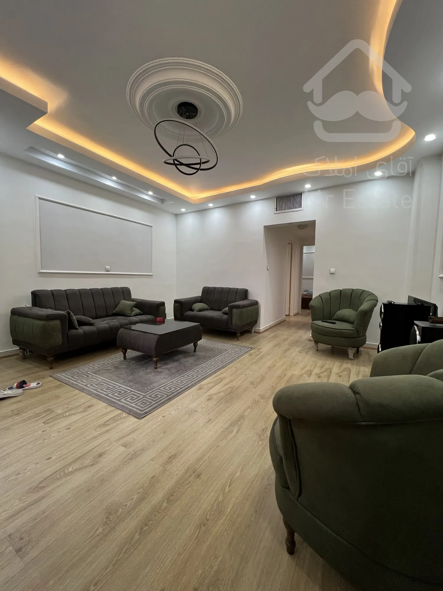 ۷۰ متر تکرار نشدنی چهار باغ