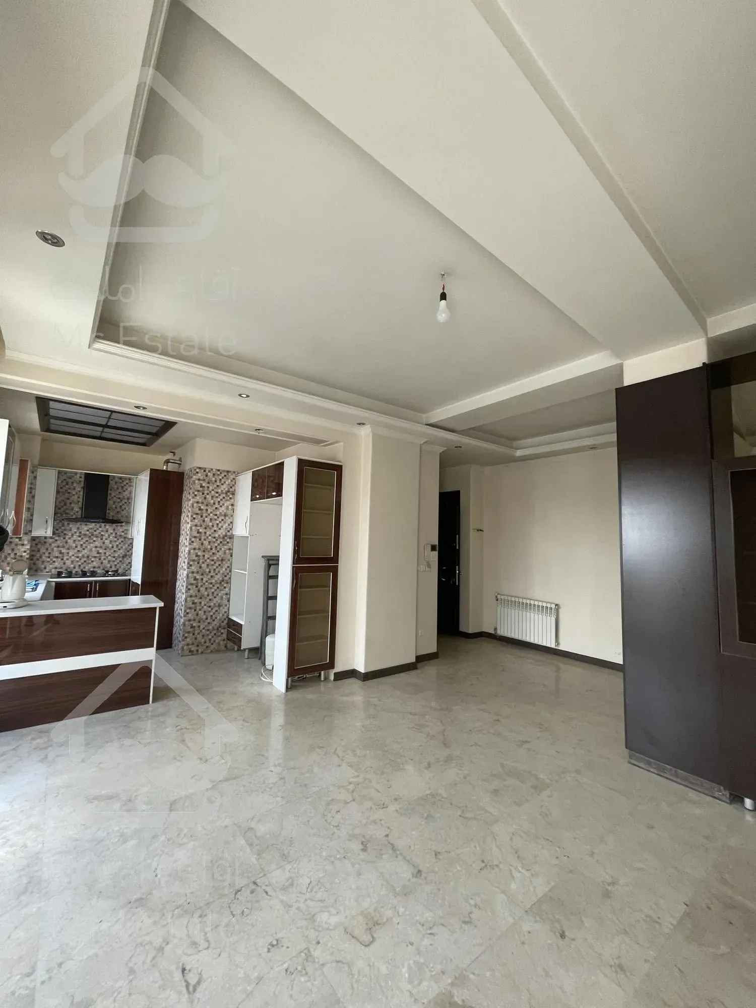 ۱۰۳متر دوخواب/پرنور/دزاشیب