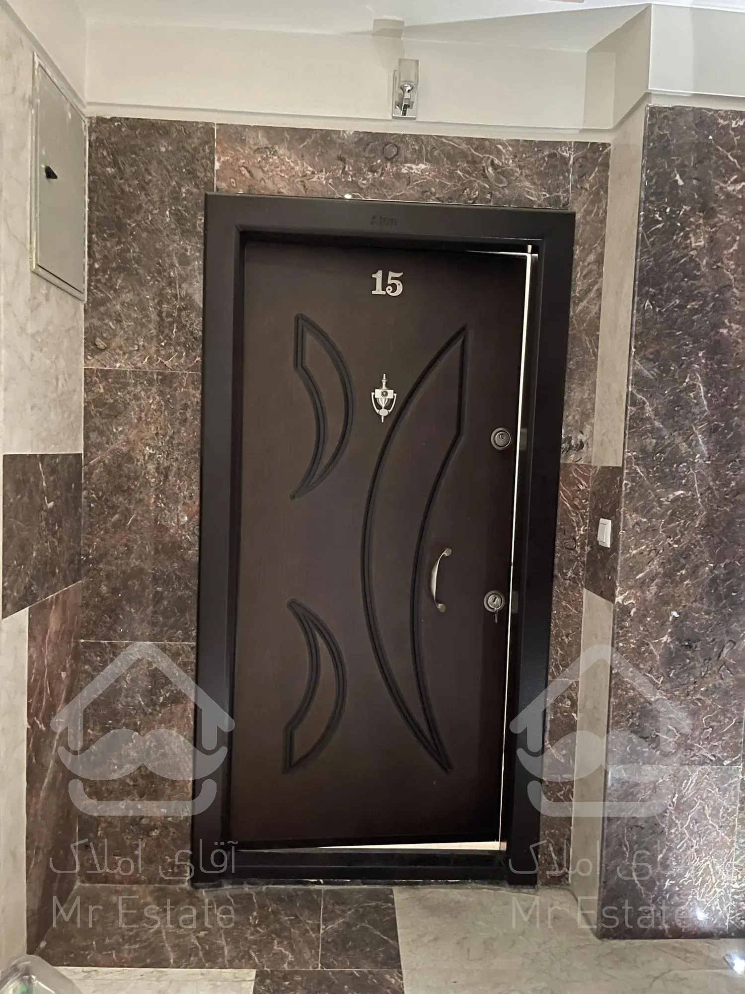 ۱۰۳متر دوخواب/پرنور/دزاشیب