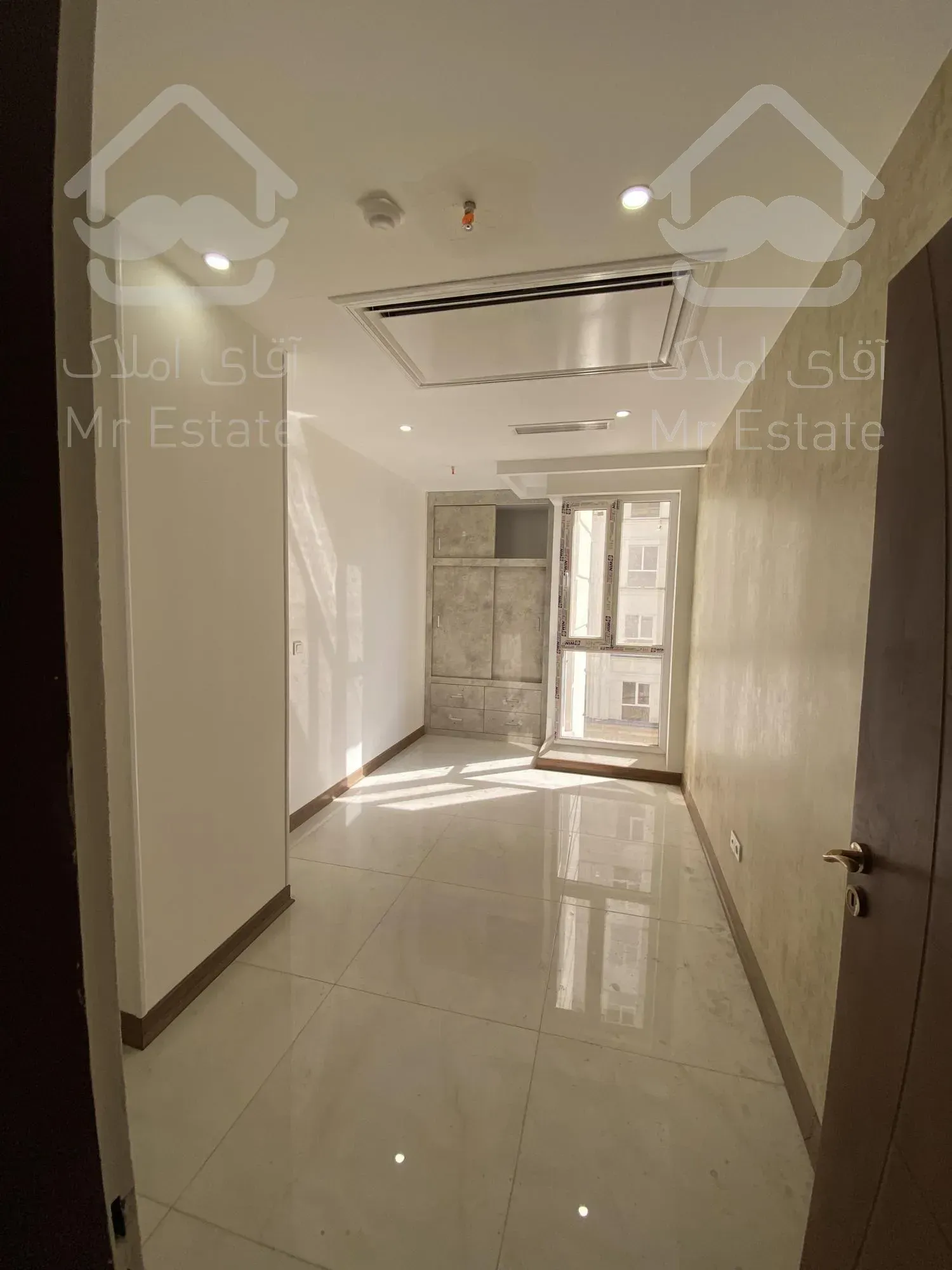 ۱۲۰مترسرمایه‌گذاری خریدمستقیم‌از سازنده برج‌باغ الماس