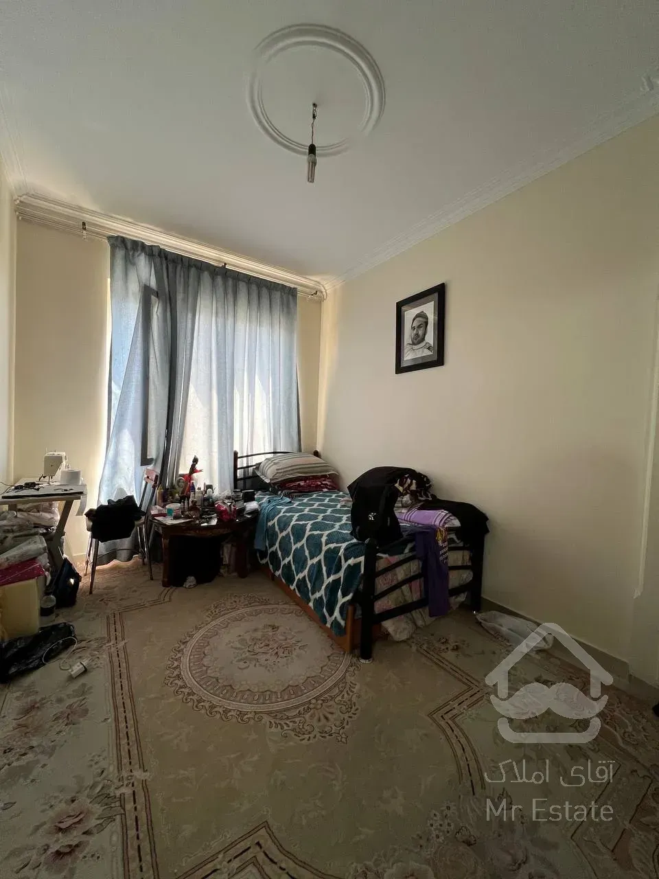 ۸۰ متر سالن پرده خور تاپ لوکیشن