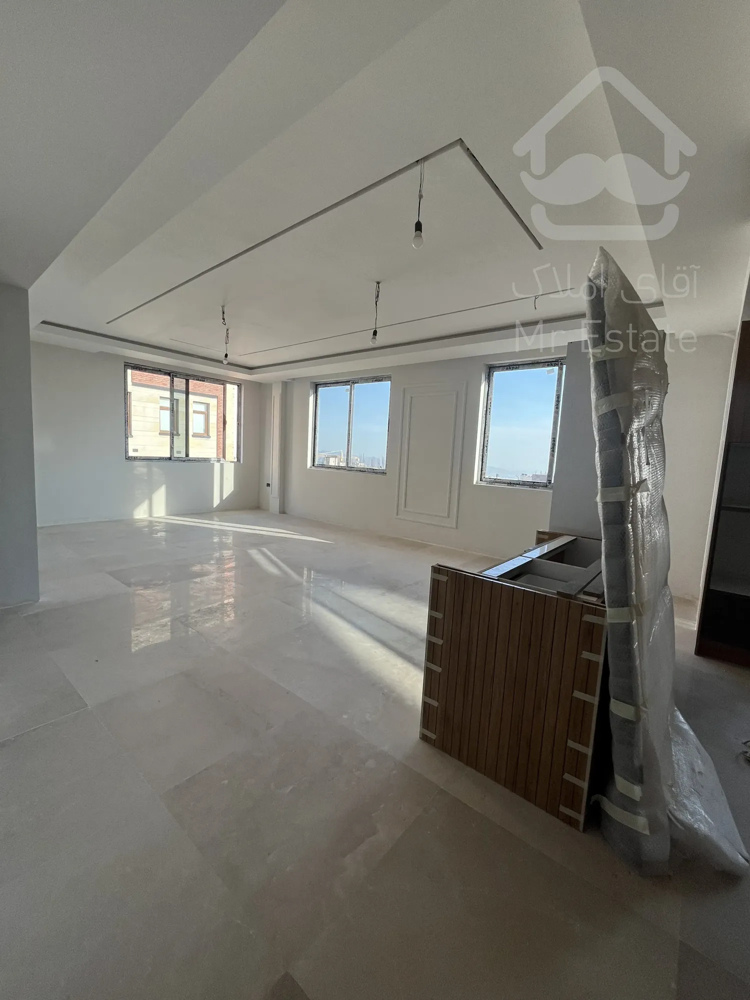 فروش آپارتمان ۱۲۵ متر نوساز ۳ خوابه نیاوران