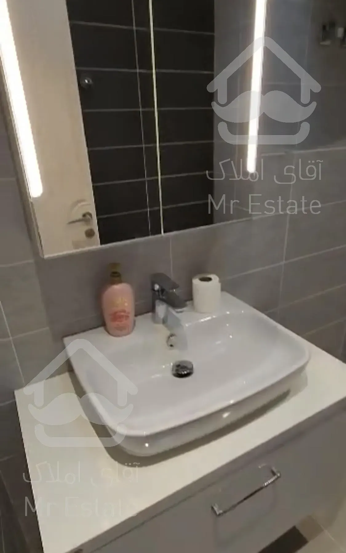 فروش ۸۱ متر یکخواب برج پارسیس