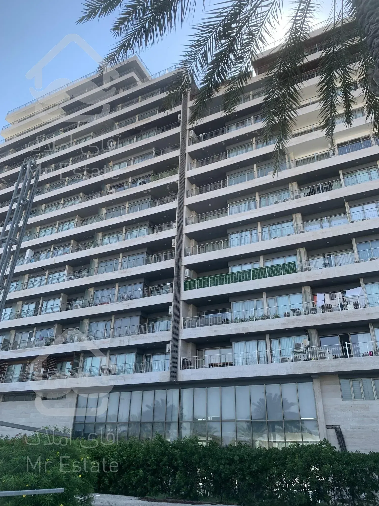 فروش دوخواب آکواریومی ۱۱۷ متری برج خرداد ستاره کیش صدف