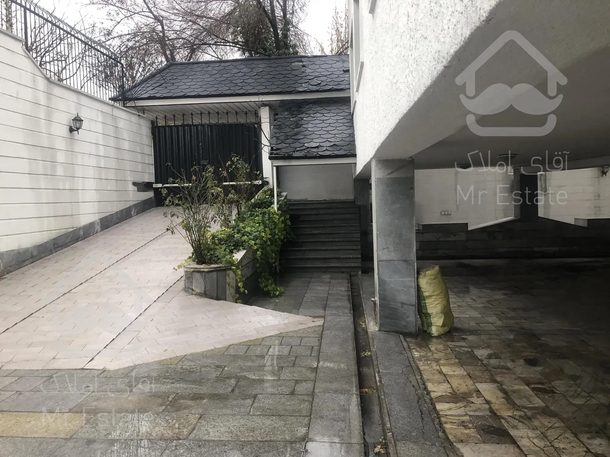 شهرک غرب730متر ویلا