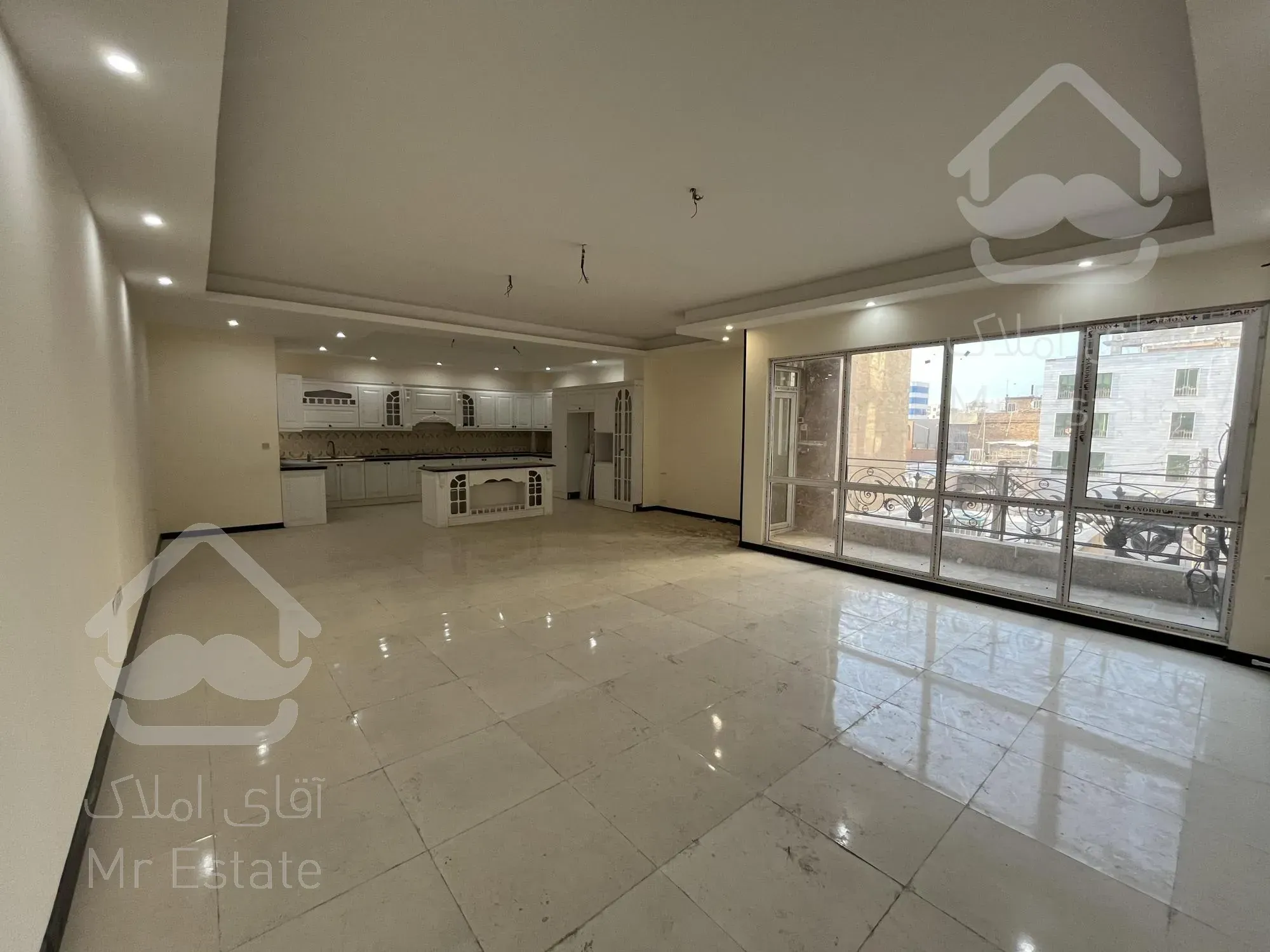 آپارتمان ۱۵۰ متری / فردیس فلکه پنجم