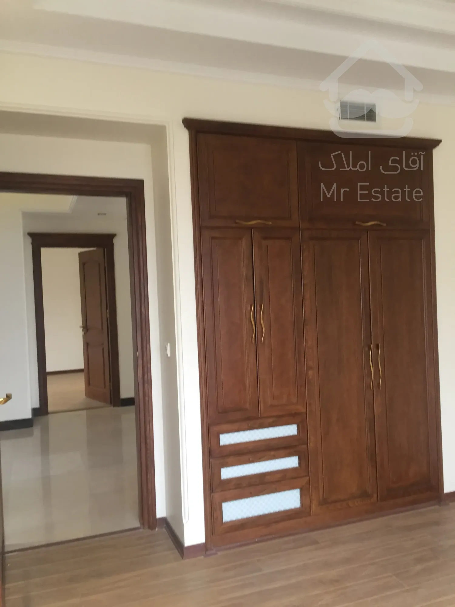 شمال کاخ نیاوران 150متر اکازیون