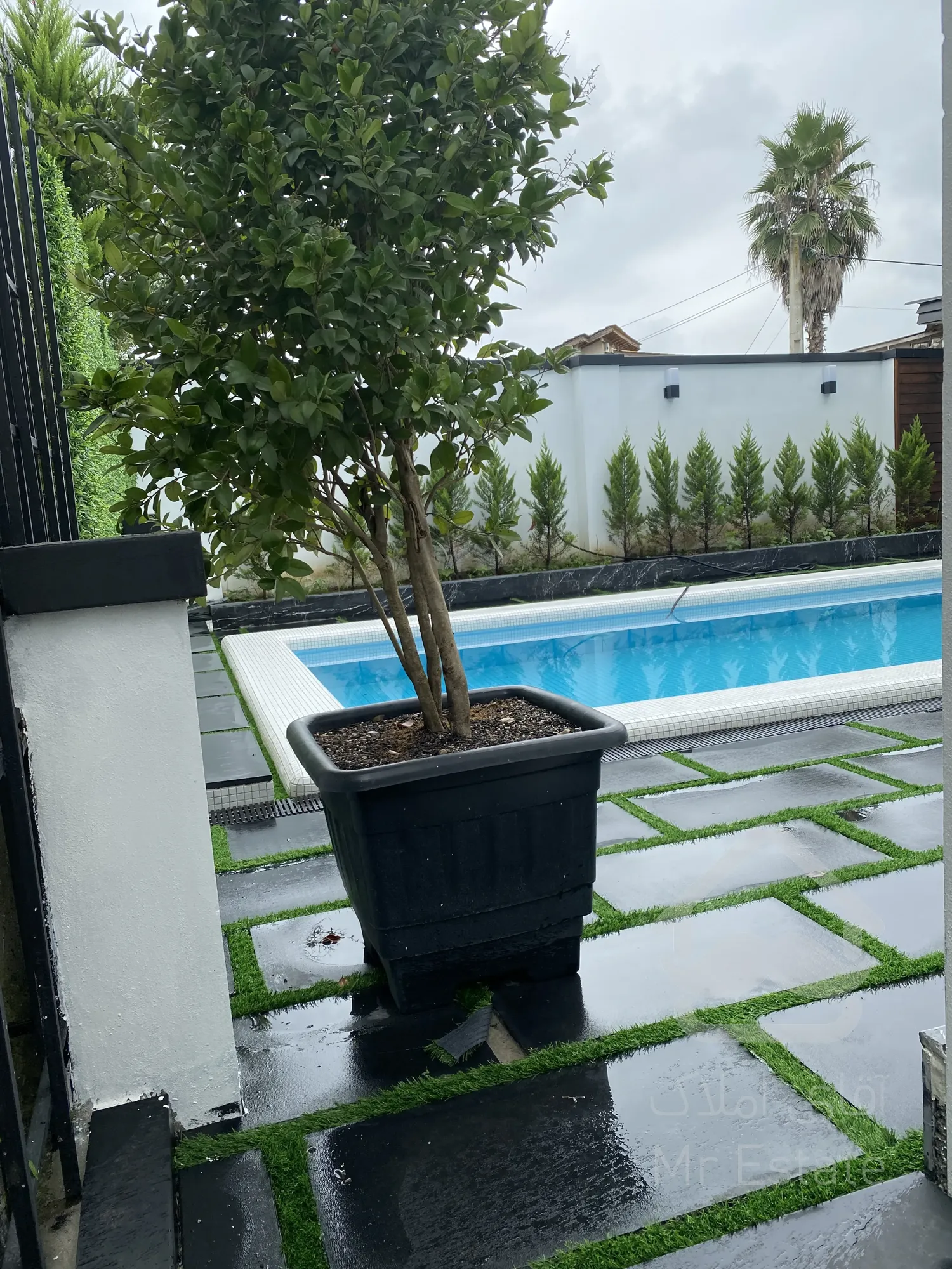 فروش ویلا مدرن/داخل مجموعه