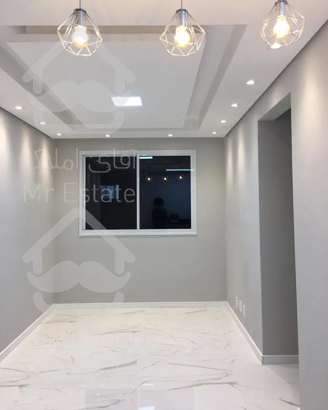 فروش اپارتمان عظیم به همراه حیاط اختصاصی