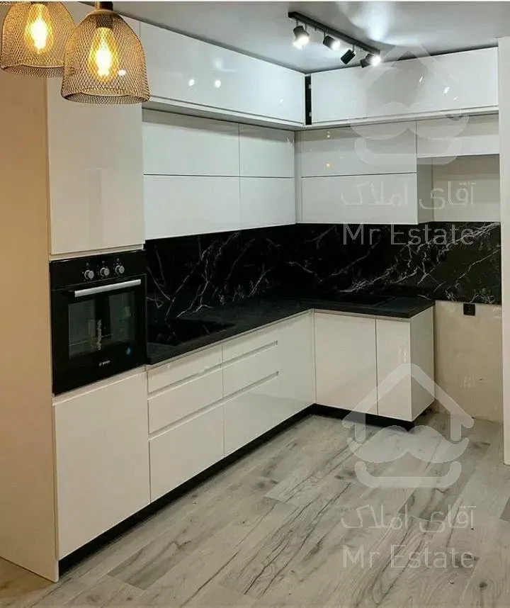 فروش اپارتمان دو خواب علیرضایی غربی/مناسب سرما گذاری