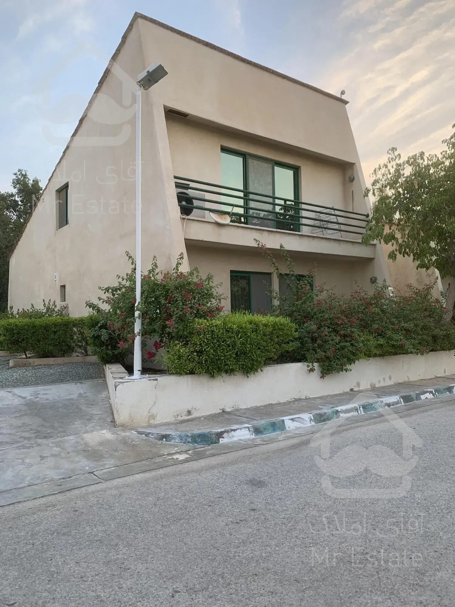 رهن آپارتمان یکخواب دامون گیت ۹ صدف