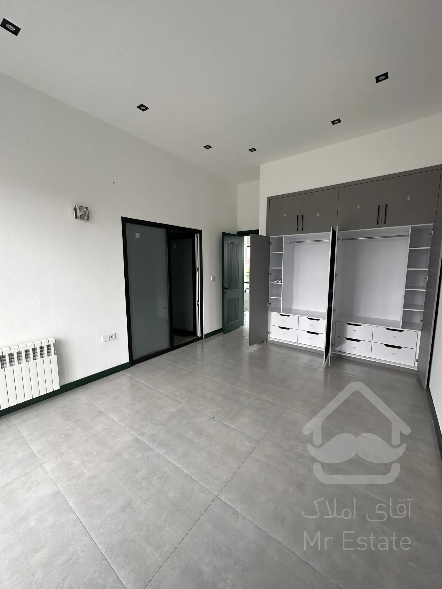 فروش ویلا مدرن/داخل مجموعه