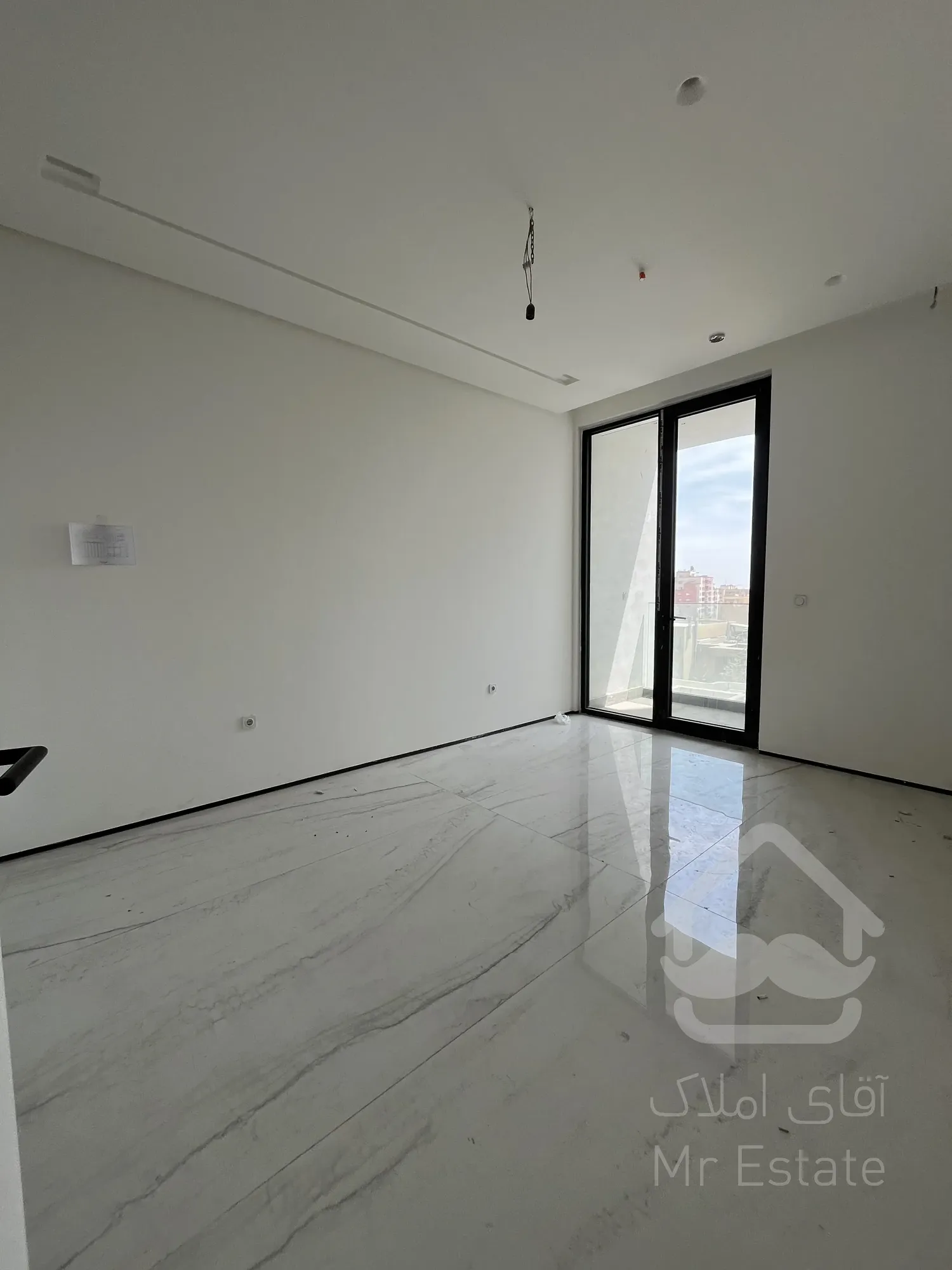 فروش بهترین آپارتمان ۱۵۵ متری نوساز در فرمانیه