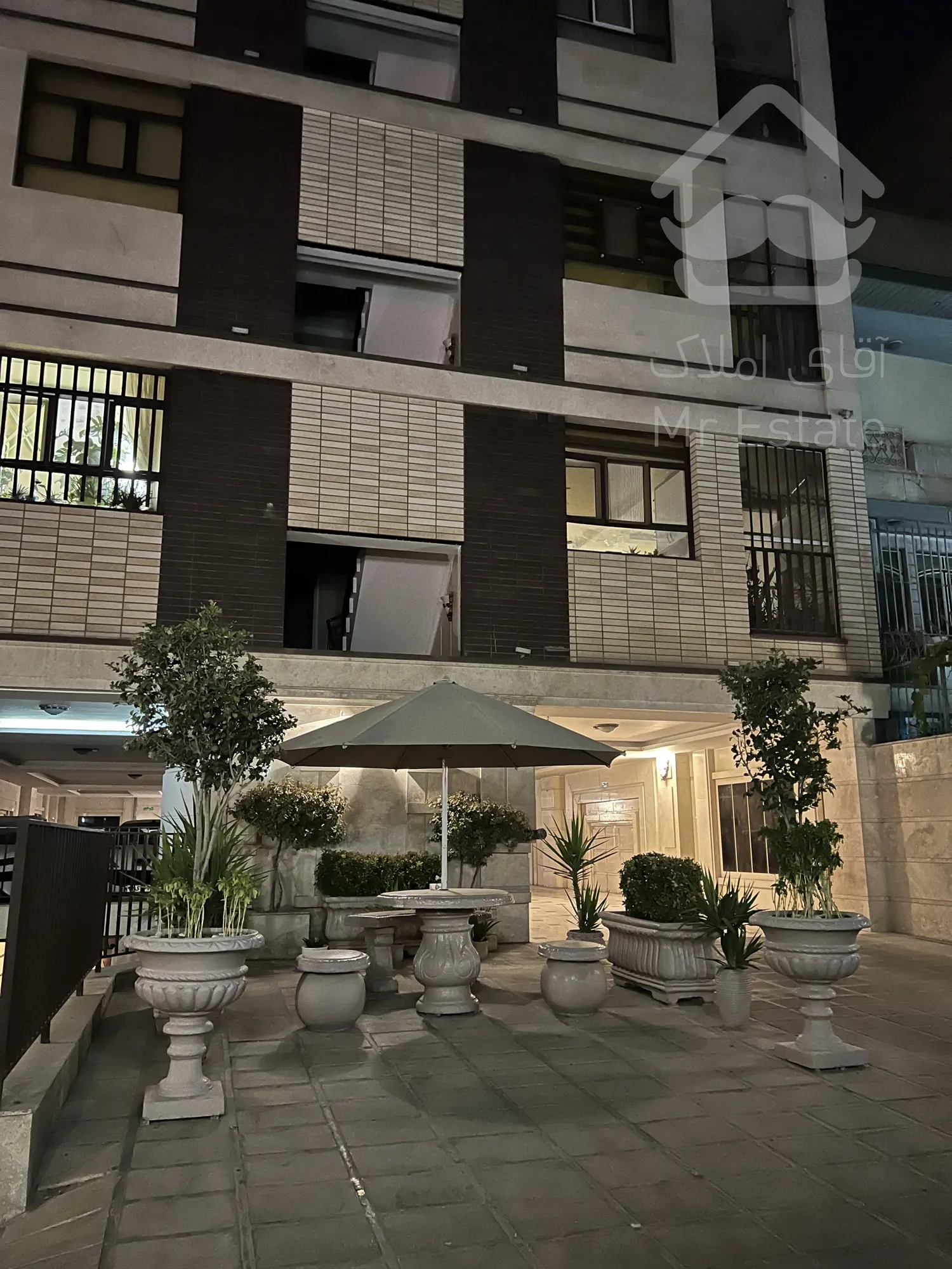 ۶۴ متر فول امکانات تاپ لوکیشن