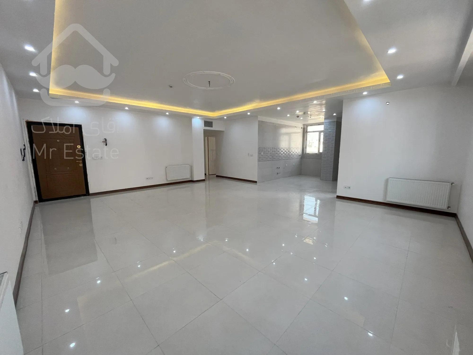 واحد 114متری کلید نخورده با موقعیت عالی