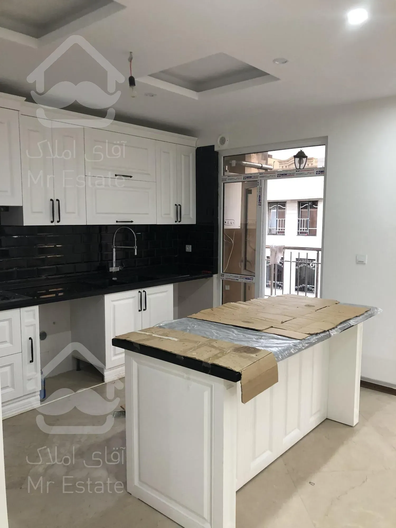 فروش آپارتمان تکواحدی 110 متر 2 خواب در همیلا و پونک کمالی